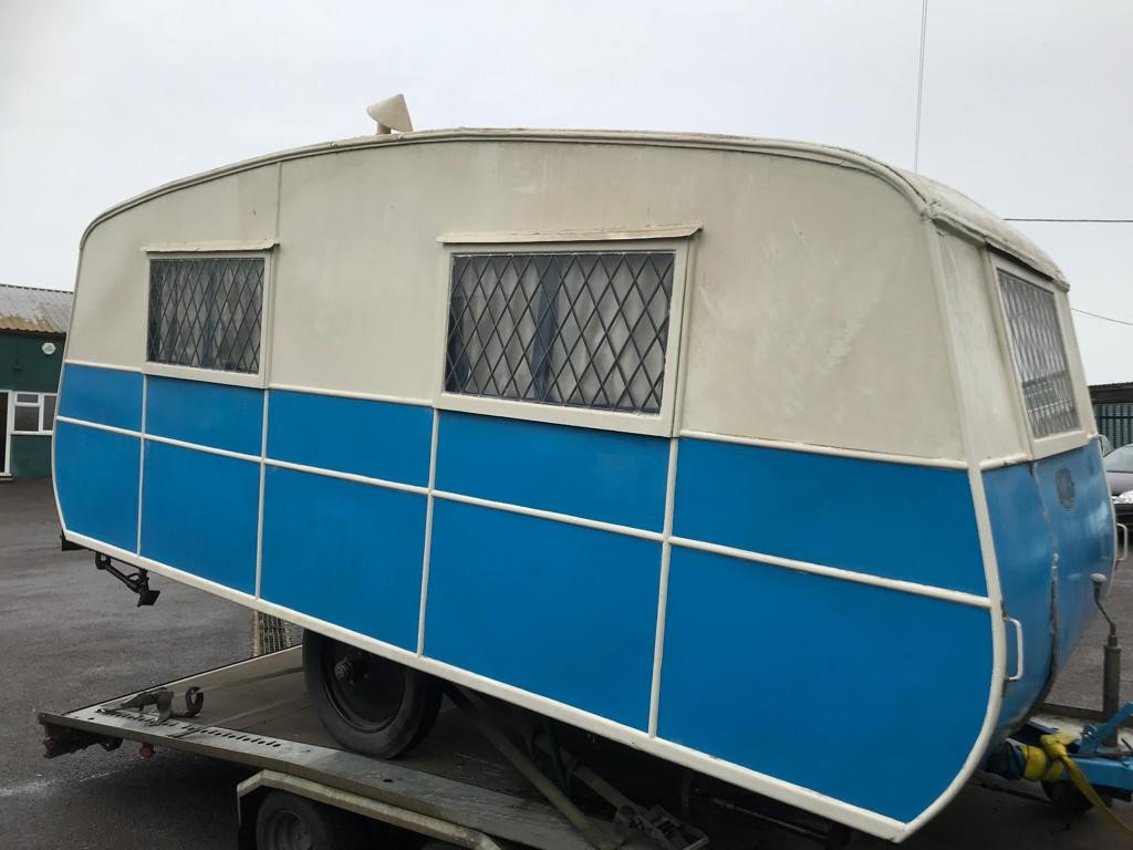 ***Reserve Reduced*** A 1933 vintage Eccles No 35 caravan, affectionately known as Lady Eccles, - Image 3 of 20