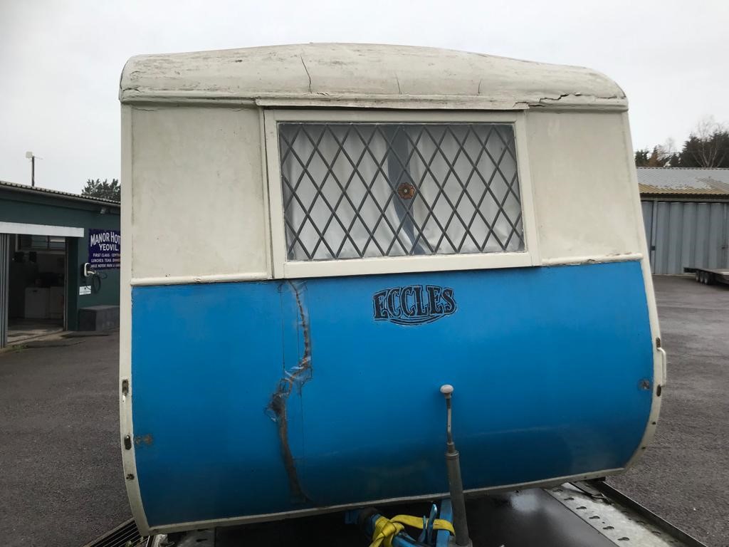 ***Reserve Reduced*** A 1933 vintage Eccles No 35 caravan, affectionately known as Lady Eccles, - Bild 6 aus 20