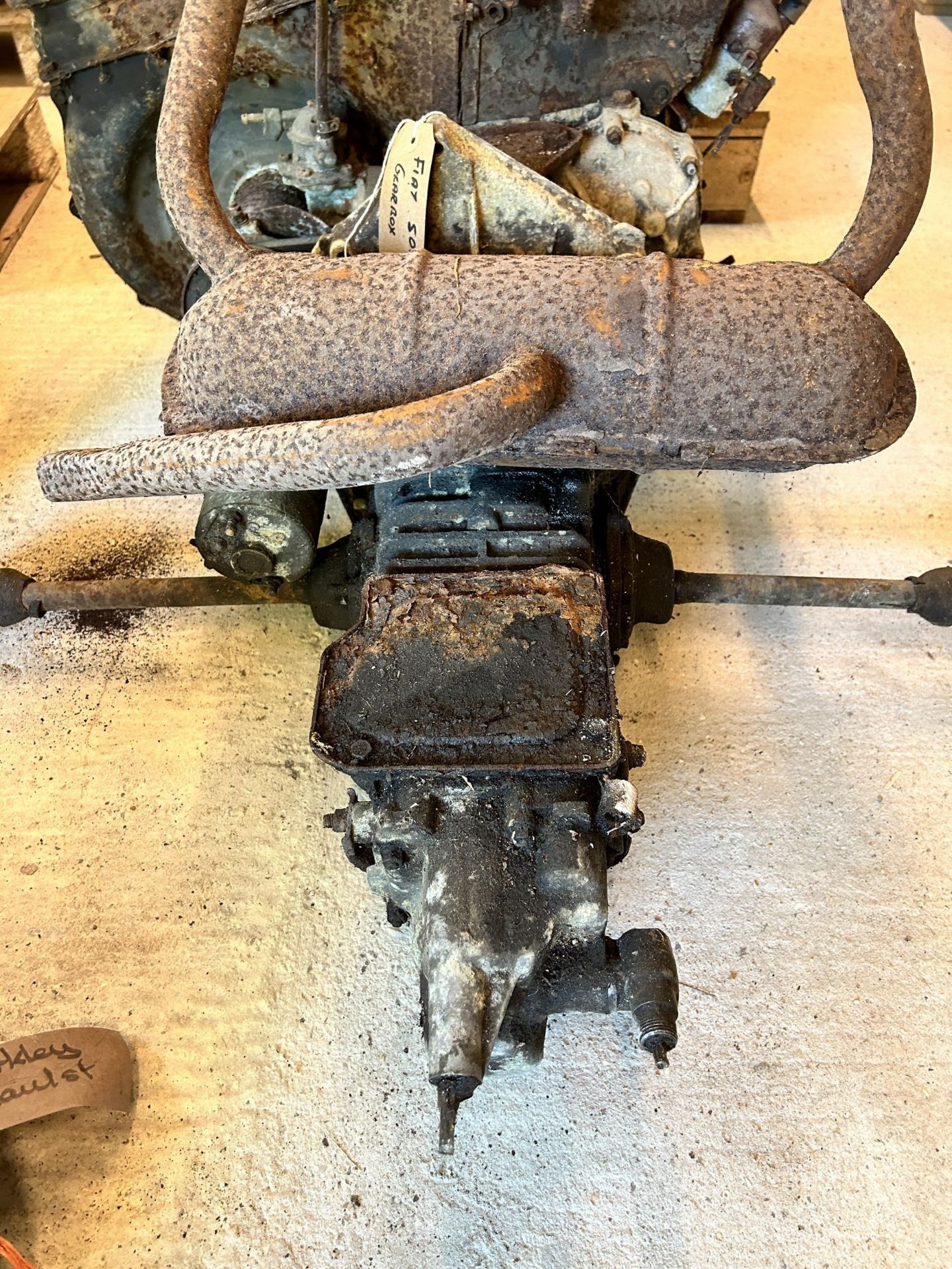 A Fiat 126P engine and a Fiat 126P gearbox (2) Being sold without reserve - Image 2 of 5