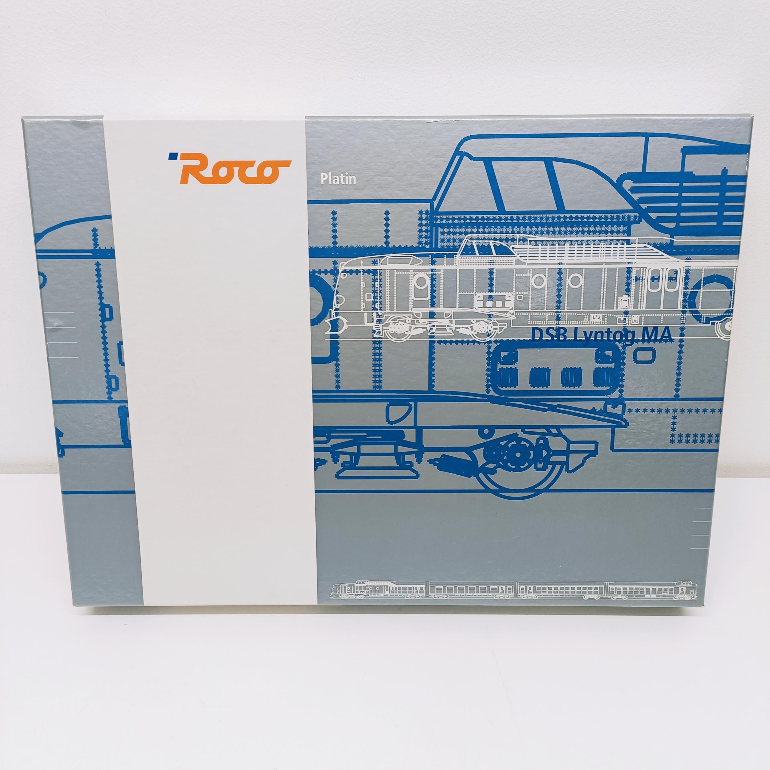 A Roco HO gauge four car set, No 63060, boxed Provenance: From a vast single owner collection of - Bild 4 aus 4