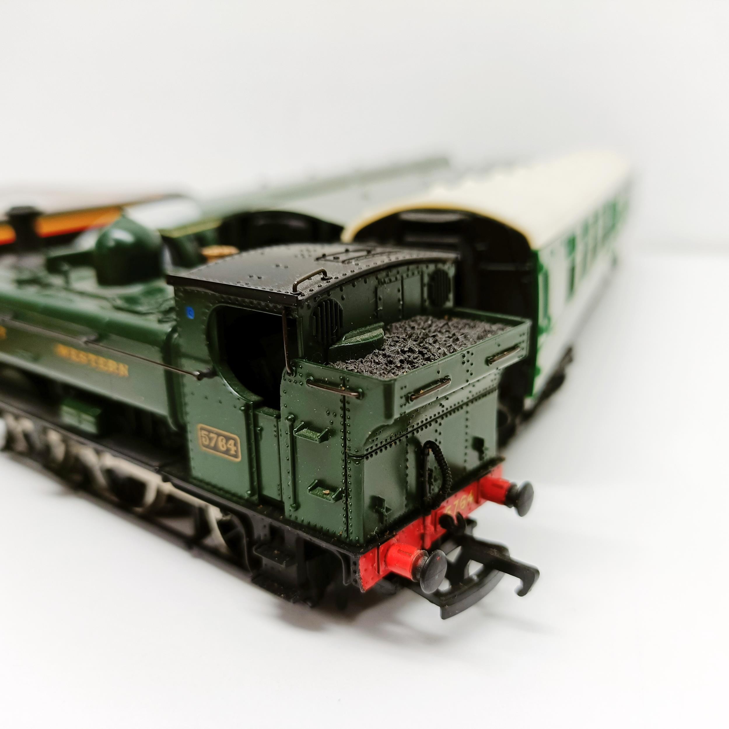 A Mainline Railways OO gauge 0-6-0 locomotive, lacking tender, No 37-058, boxed, a two car train - Image 8 of 10