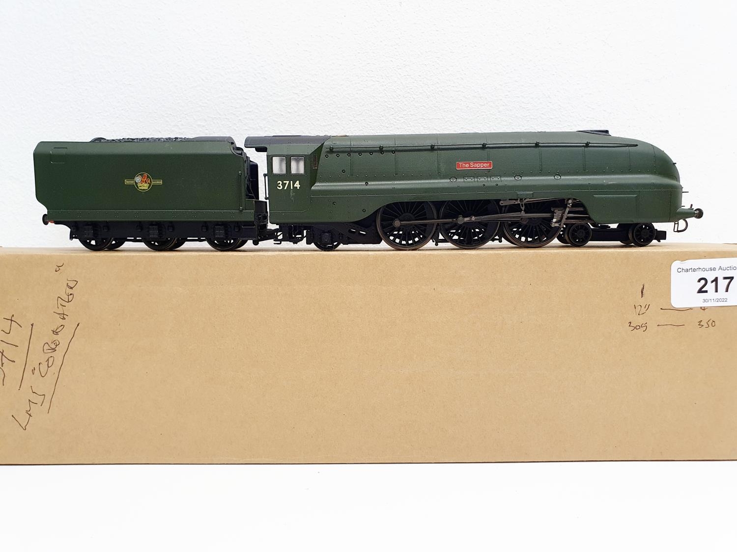 A Hornby OO gauge 4-6-2 locomotive and tender, No R2179, in a later box Provenance: From a vast - Image 3 of 3