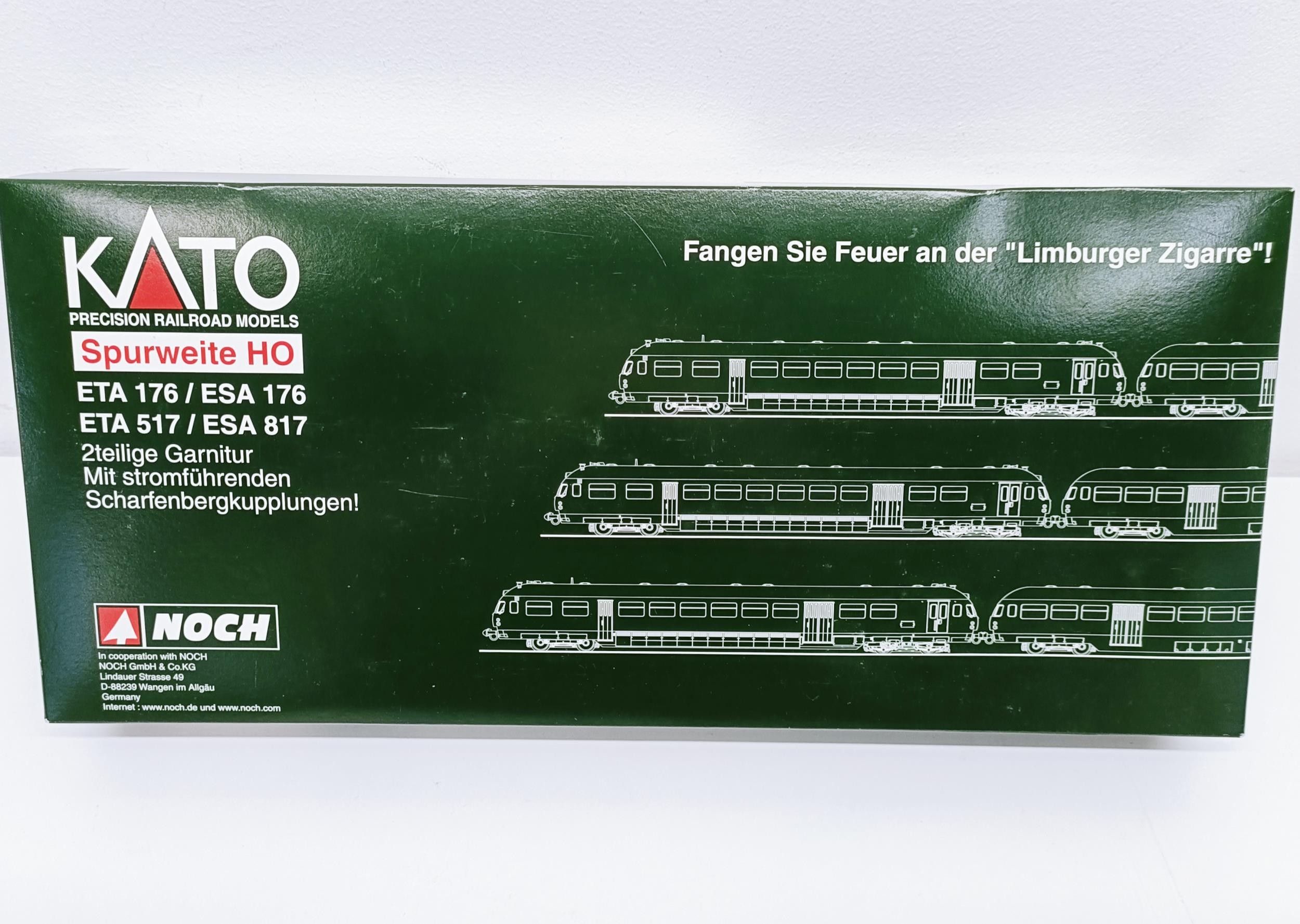 A Kato HO gauge two car train set, No 73326, boxed Provenance: From a vast single owner collection - Image 7 of 7