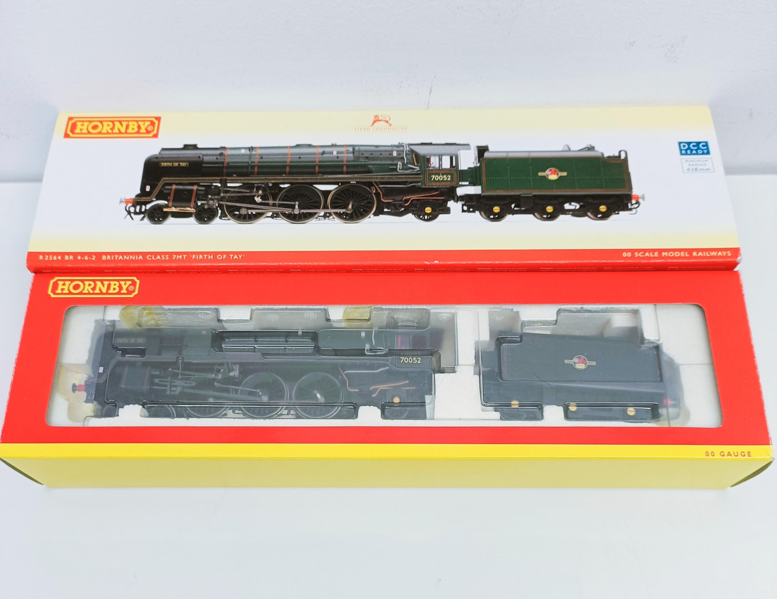 A Hornby OO gauge 4-6-2 locomotive, No R2564, boxed Provenance: From a vast single owner - Image 2 of 2