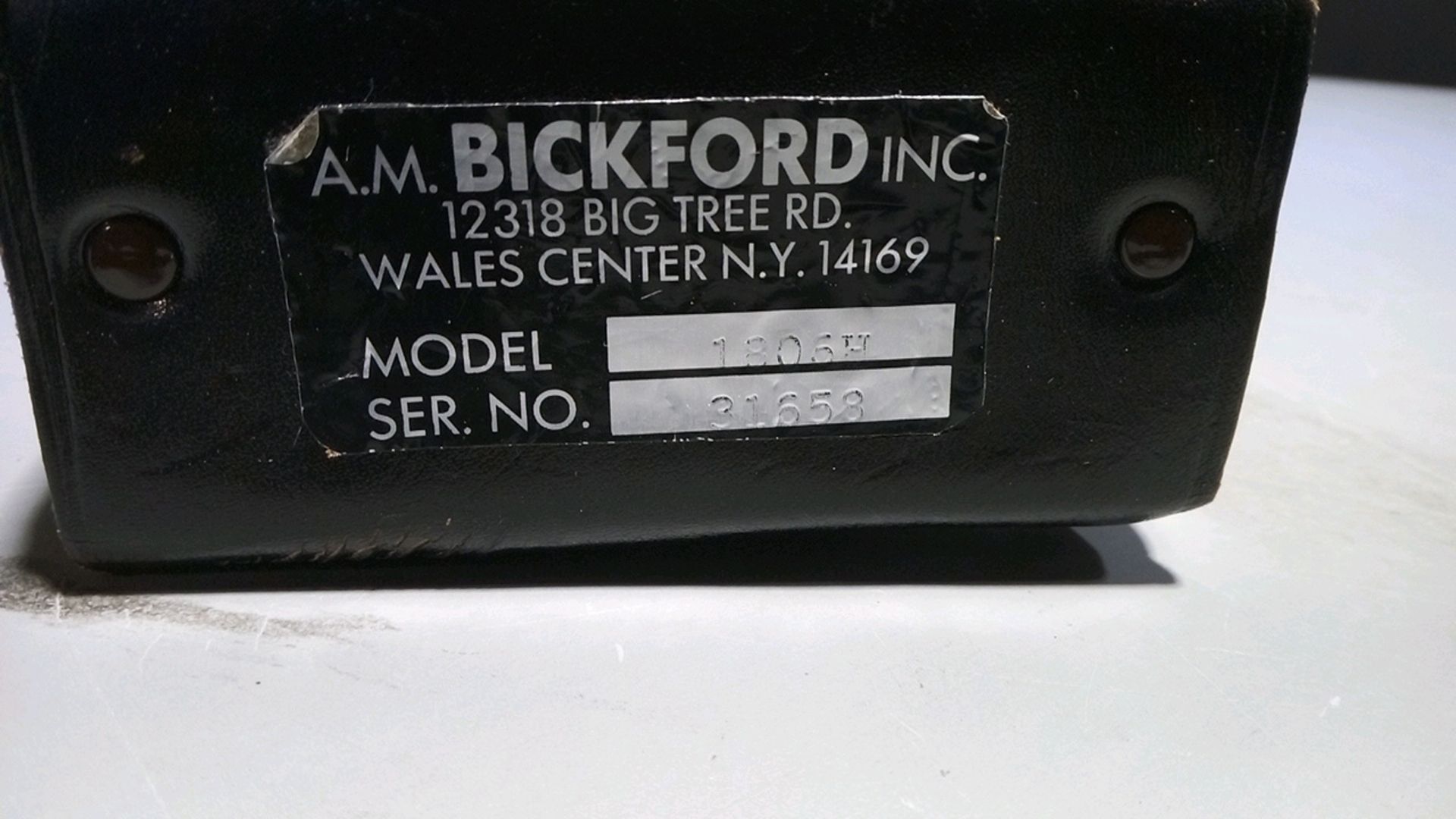 BIICKFORD RIKEN 1806H ANESTHESIA GAS INDICATOR ANALYZER - Image 3 of 3