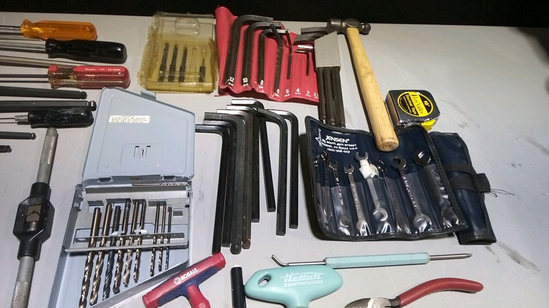 LOT OF ASSORTED TOOLS - Image 3 of 5