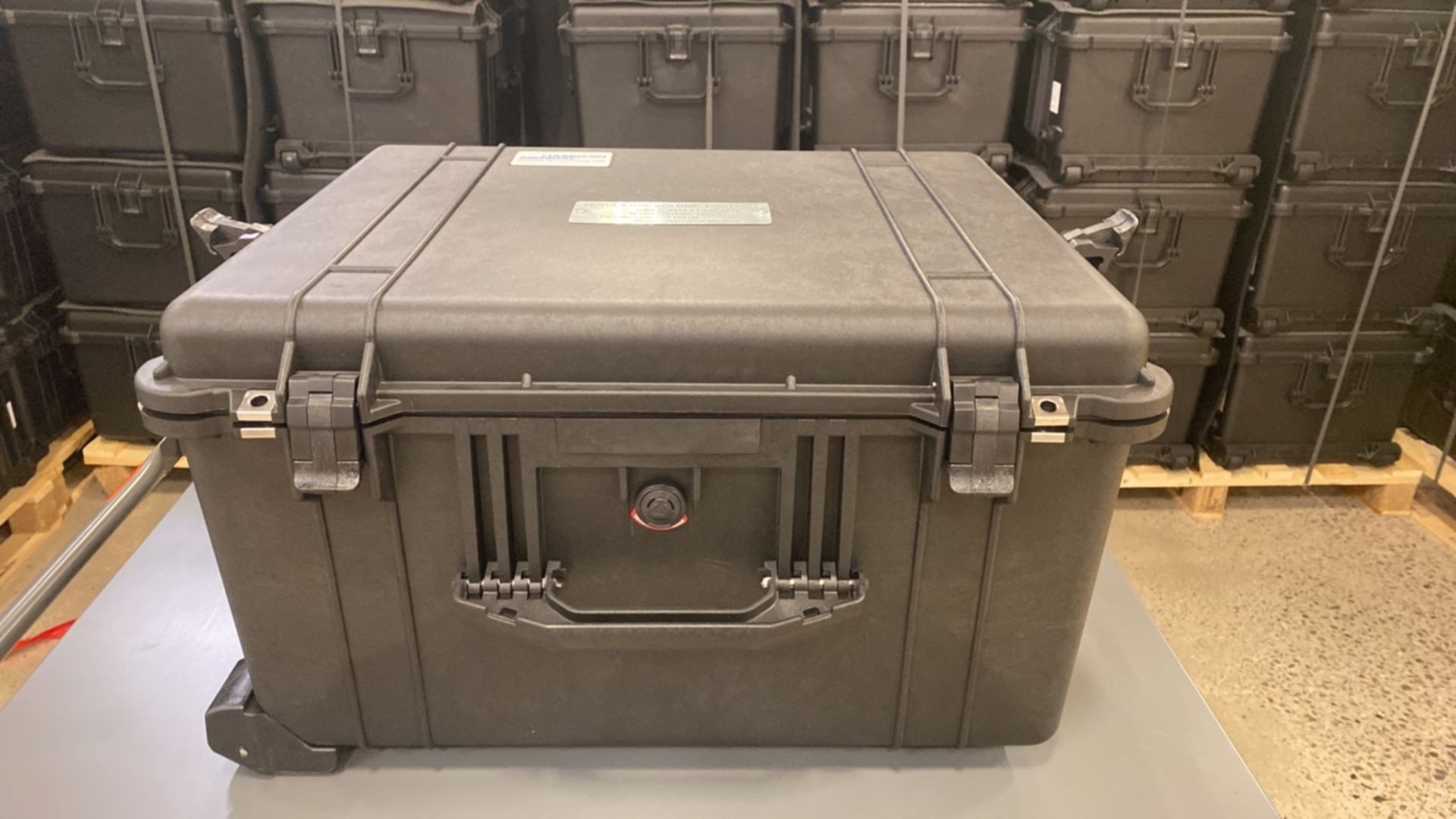 PALLET OF 20 PELICAN CASES (OUTSIDE STORAGE) QTY: 1 - Image 13 of 19