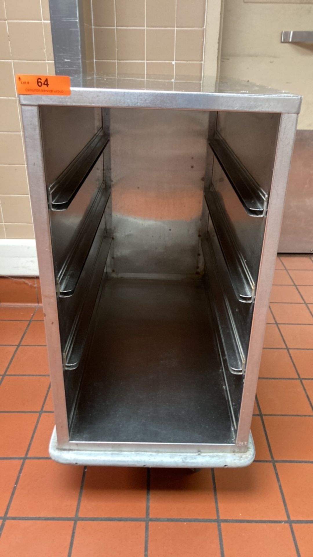 SERVO LIFT TRAY CART