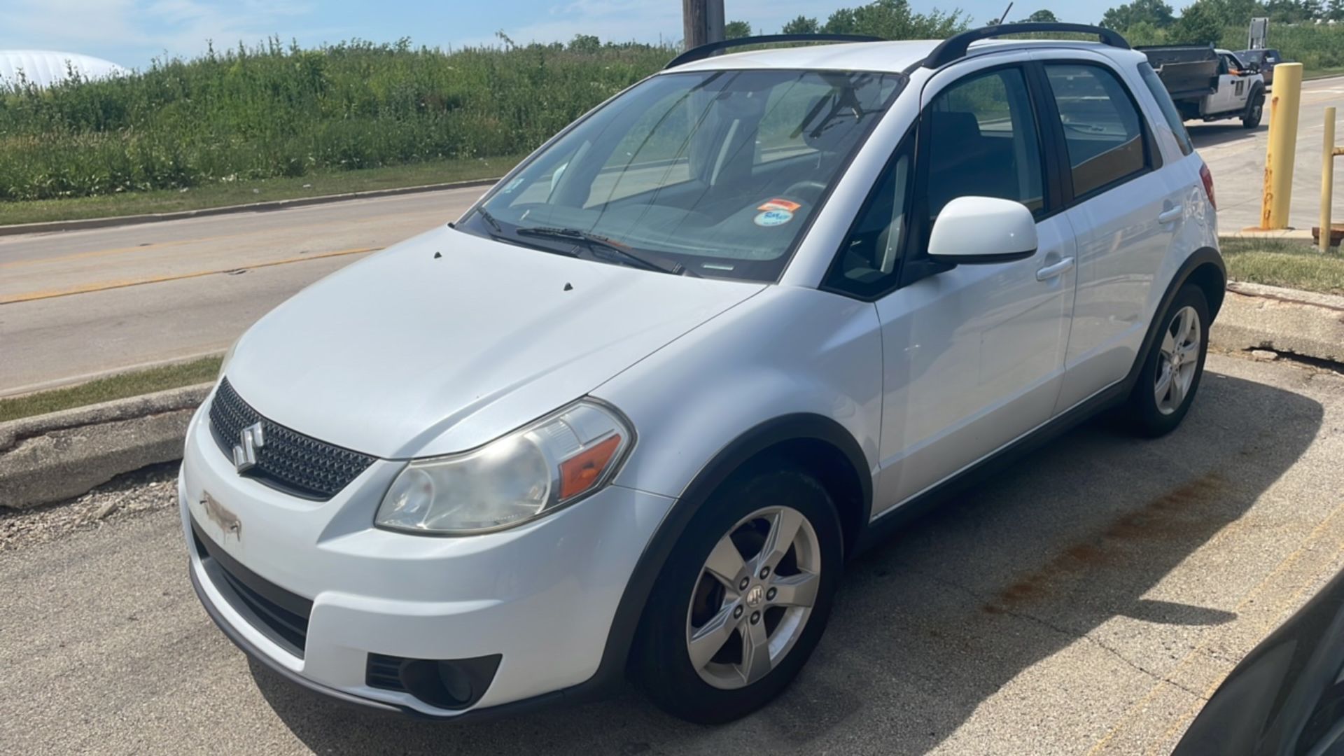 2012 SUZUKI SX4, MILEAGE: 198,437 VIN#JS2YB5A39C6308391, STARTS, RUNS & DRIVES (NEEDS BATTERY