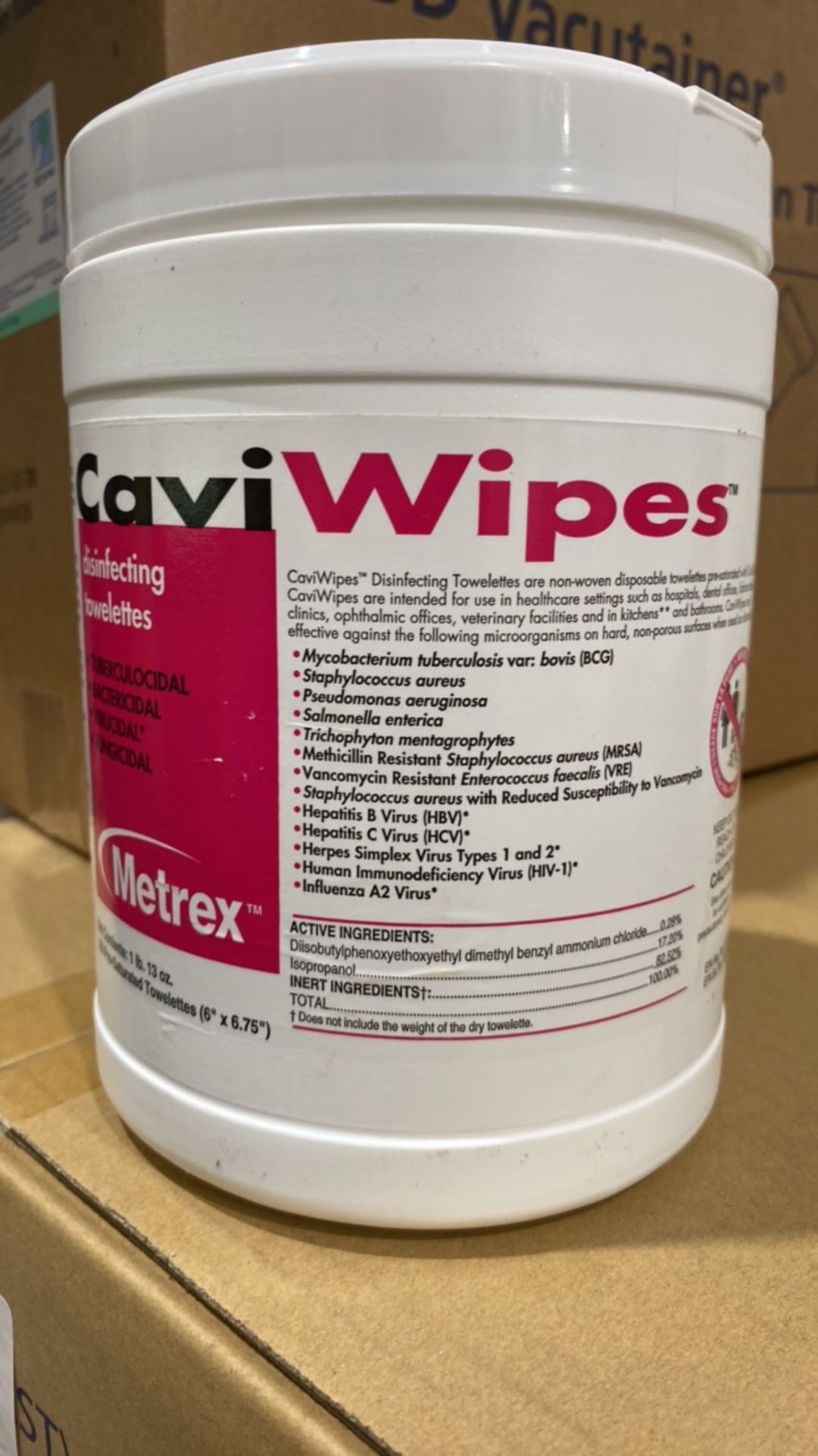 METREX CAVI WIPES 13-1100 DISINFECTING TOWELETTES (EXPIRED) QTY:PALLET (APPROXIMATELY 100)