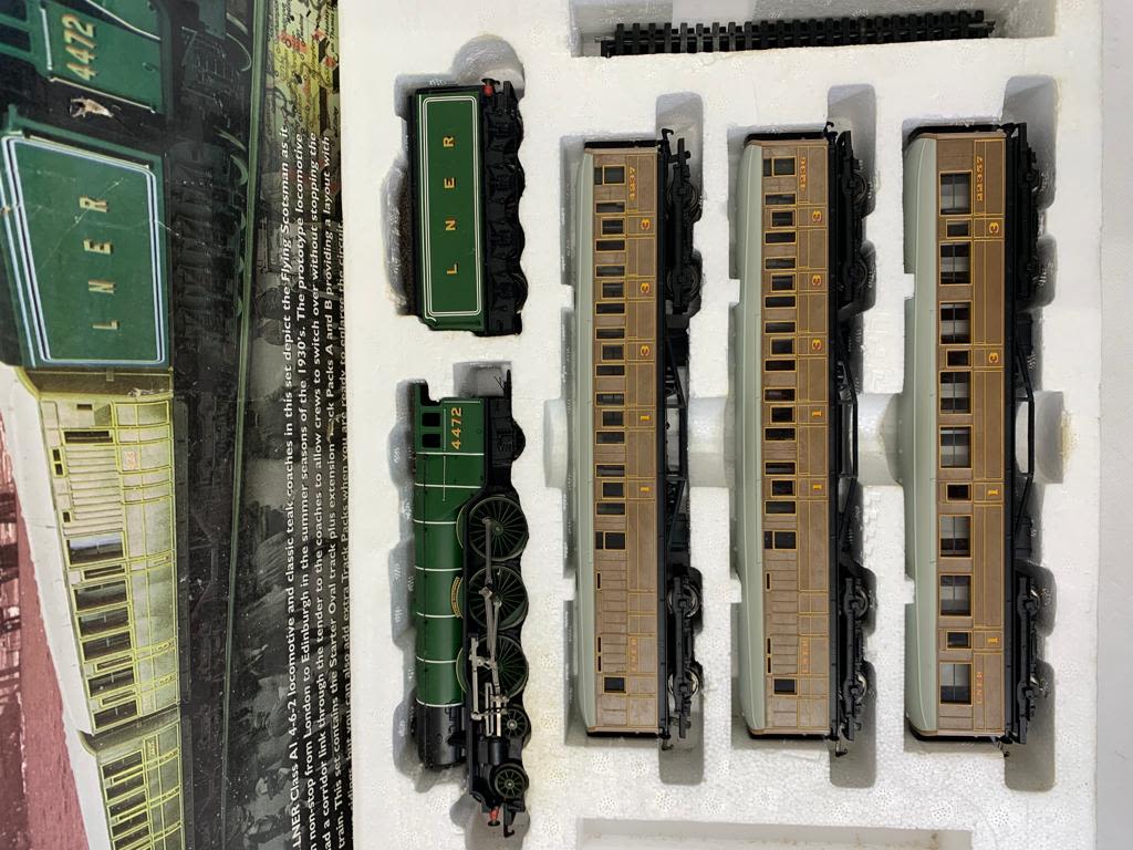 Two boxes HORNBY 00 gauge twin track train set R1039 The Flying Scotsman and twin rail R1050 The - Image 3 of 3