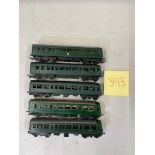 TRIANG R157, R158 BR green. 3 x PC and 2 x DC Condition 5 Photo 393