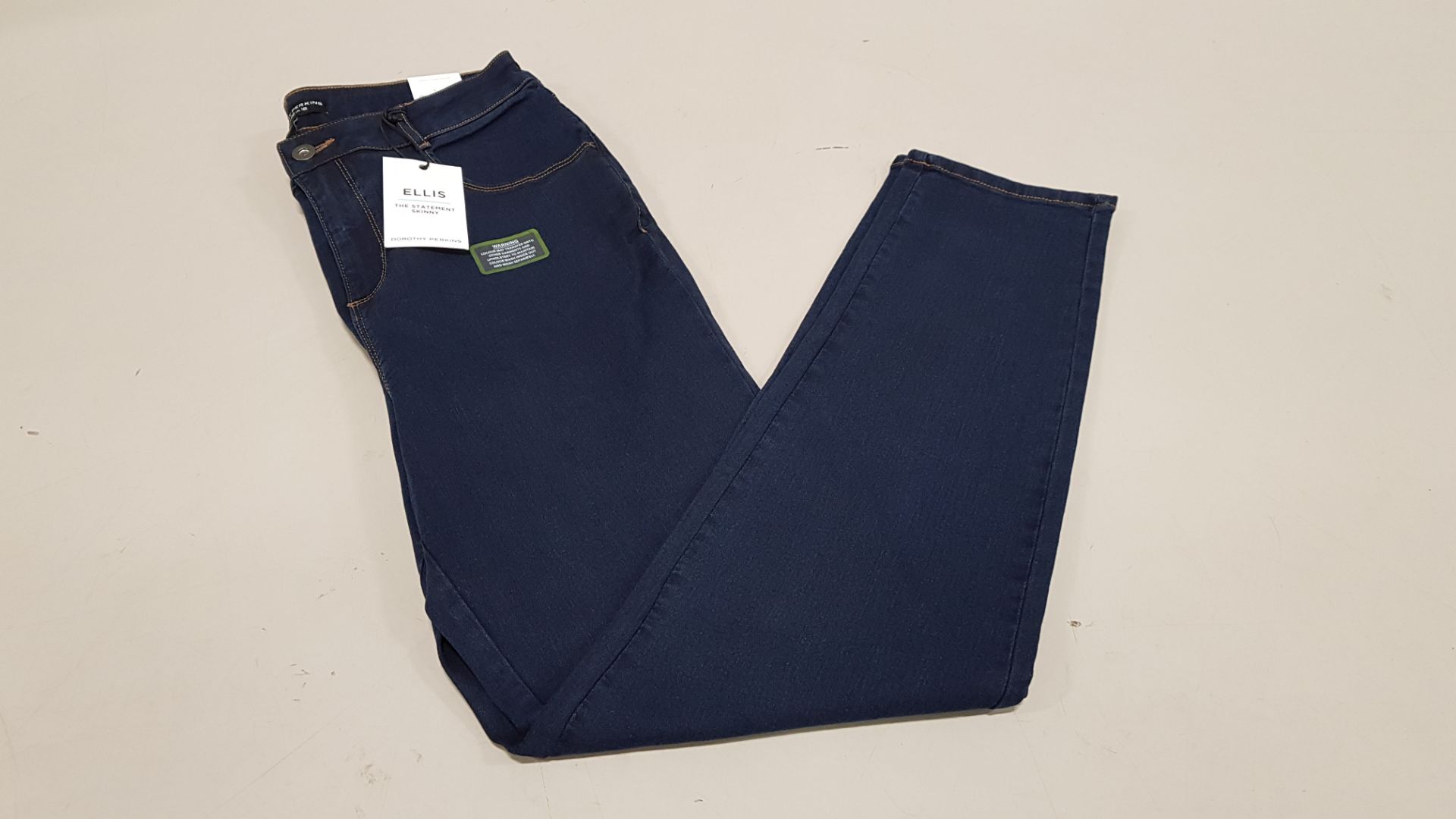 20 X BRAND NEW DOROTHY PERKINS DP CURVE JEANS UK SIZE 18 RRP £15.00 (TOTAL RRP £300.00)