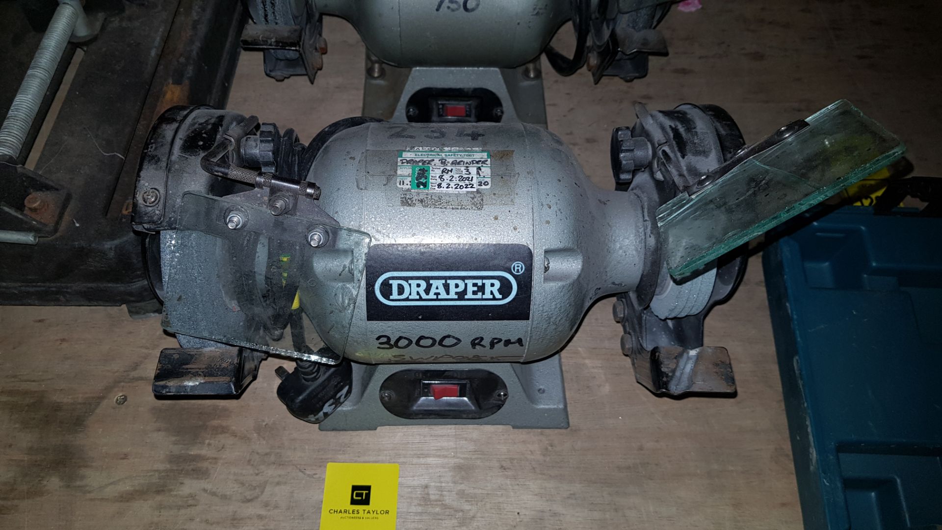 DRAPER 6 DOUBLE ENDED BENCH GRINDER