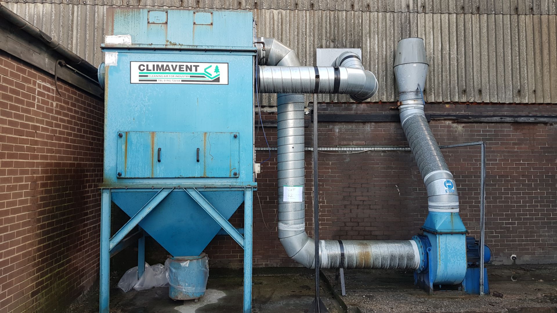 CLIMAVENT 6 CARTRIDGE FILTER COMMERCIAL EXTRACTION SYSTEM WITH REVERSE AIR PULSE CLEANING AND