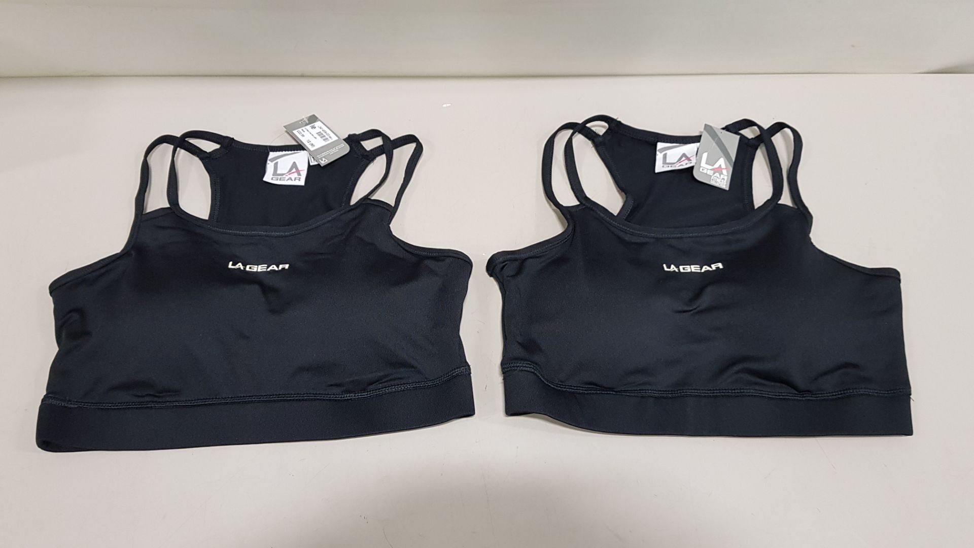 50 X BRAND NEW LA GEAR SPORTS CROP BRA WITH DOUBLE SPAGGETI STRAPS BOTH SIDES , FLAT LOCK SEEMS