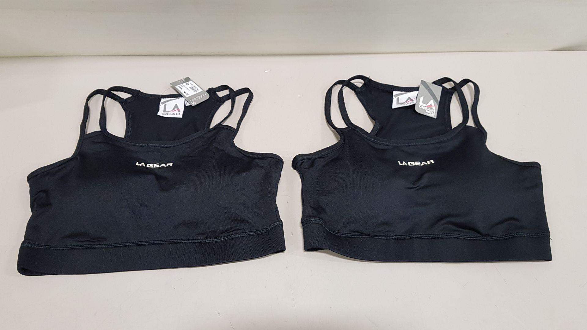 50 X BRAND NEW LA GEAR SPORTS CROP BRA WITH DOUBLE SPAGGETI STRAPS BOTH SIDES , FLAT LOCK SEEMS