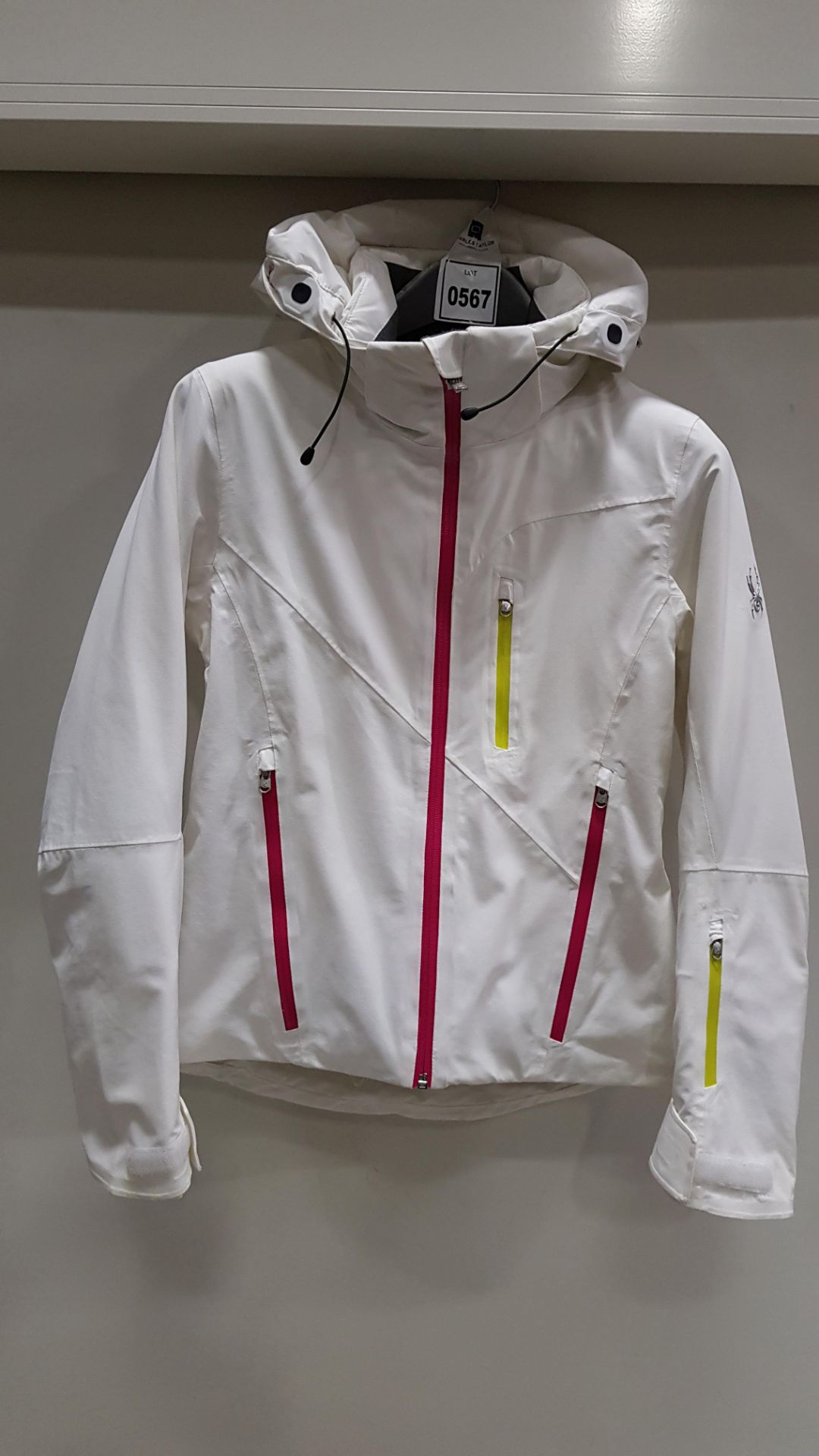 1 X BRAND NEW SPYDER SKI HOODED JACKET IN WHITE WITH PINK AND YELLOW ZIPS - IN SIZE UK 6