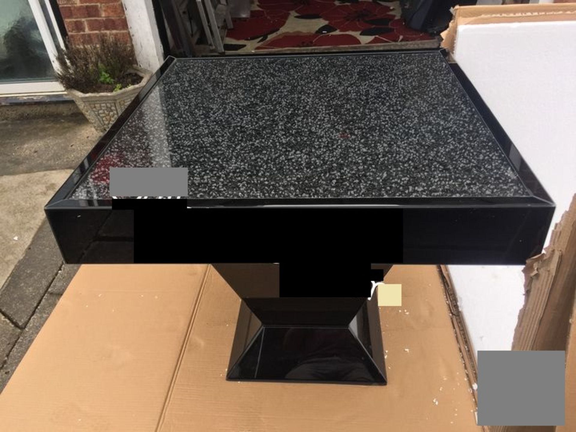 BRAND NEW BOXED BLACK MIRROR CRUSH LARGE DINING TABLE - 180X90X10CM TABLE TOP, 40X40X68CM BASE (