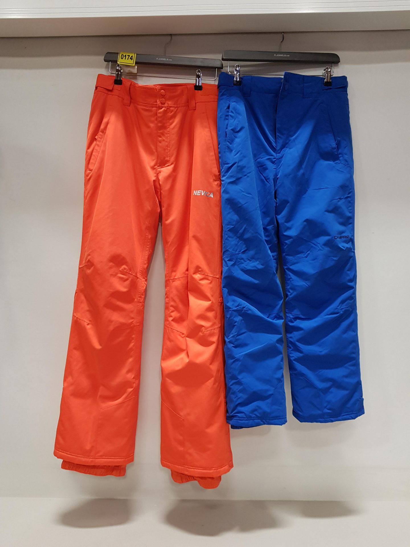 2 X BRAND NEW SKI PANTS TO INCLUDE NEVICA THERMAL SKI PANTS IN BRIGHT ORANGE ( SIZE UK M) AND CAMPRI