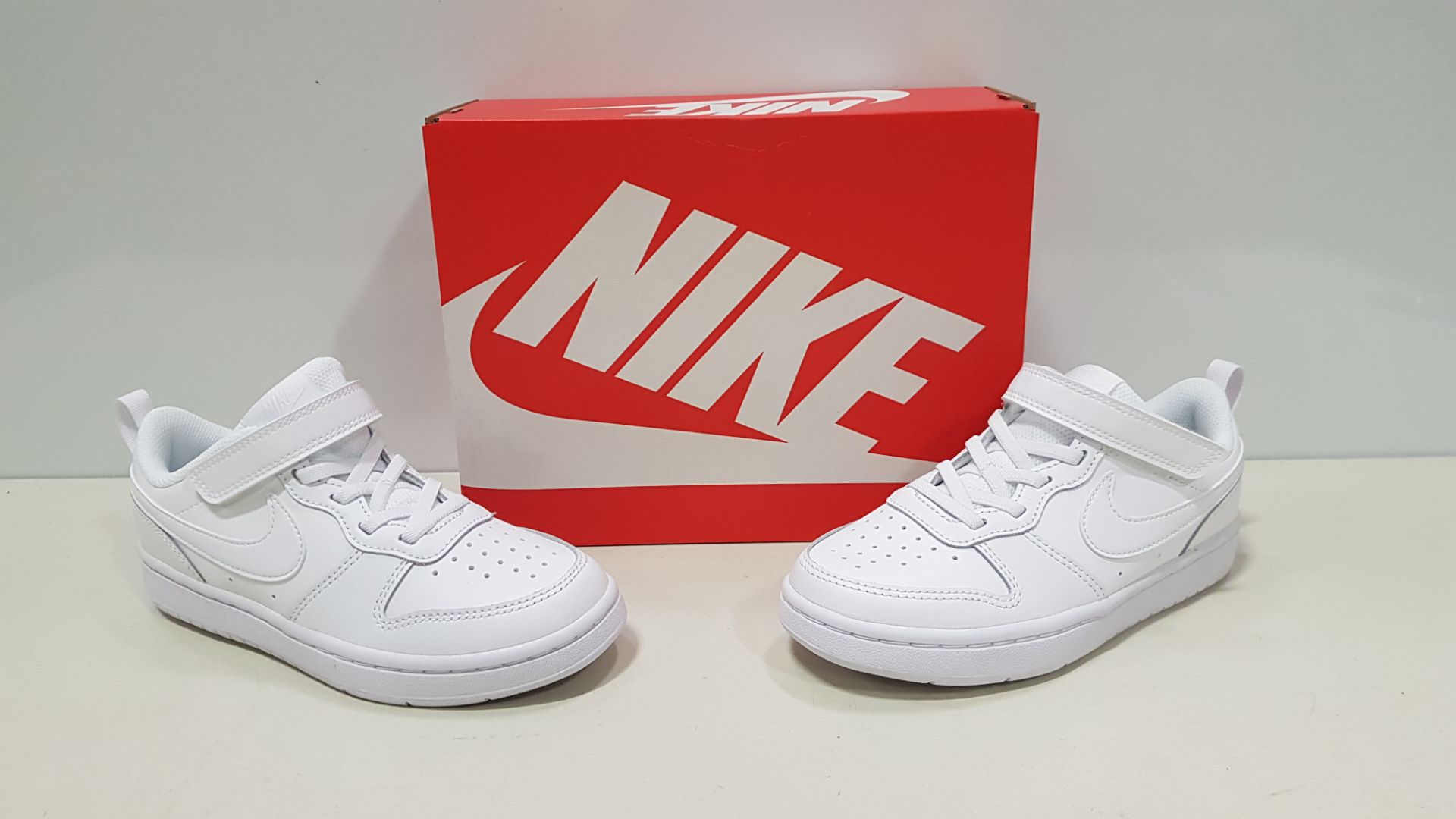 6 X BRAND NEW NIKE COURT BOROUGH LOW 2 (PSV) IN ALL WHITE ( SIZE UK 1)