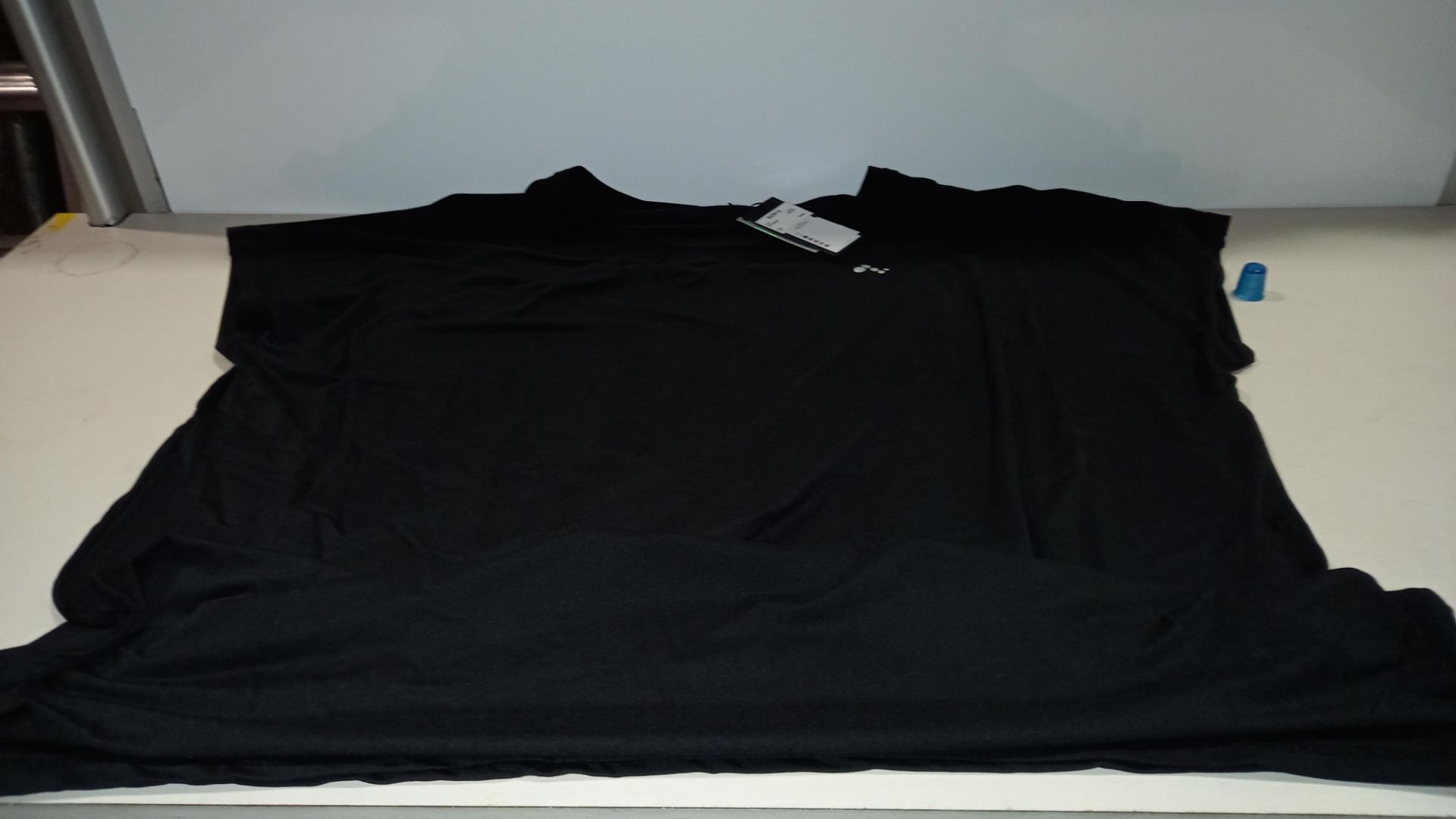 20 X BRAND NEW ONLY PLAY SPORTS WEAR TOP IN BLACK ( SIZE UK 16/18)