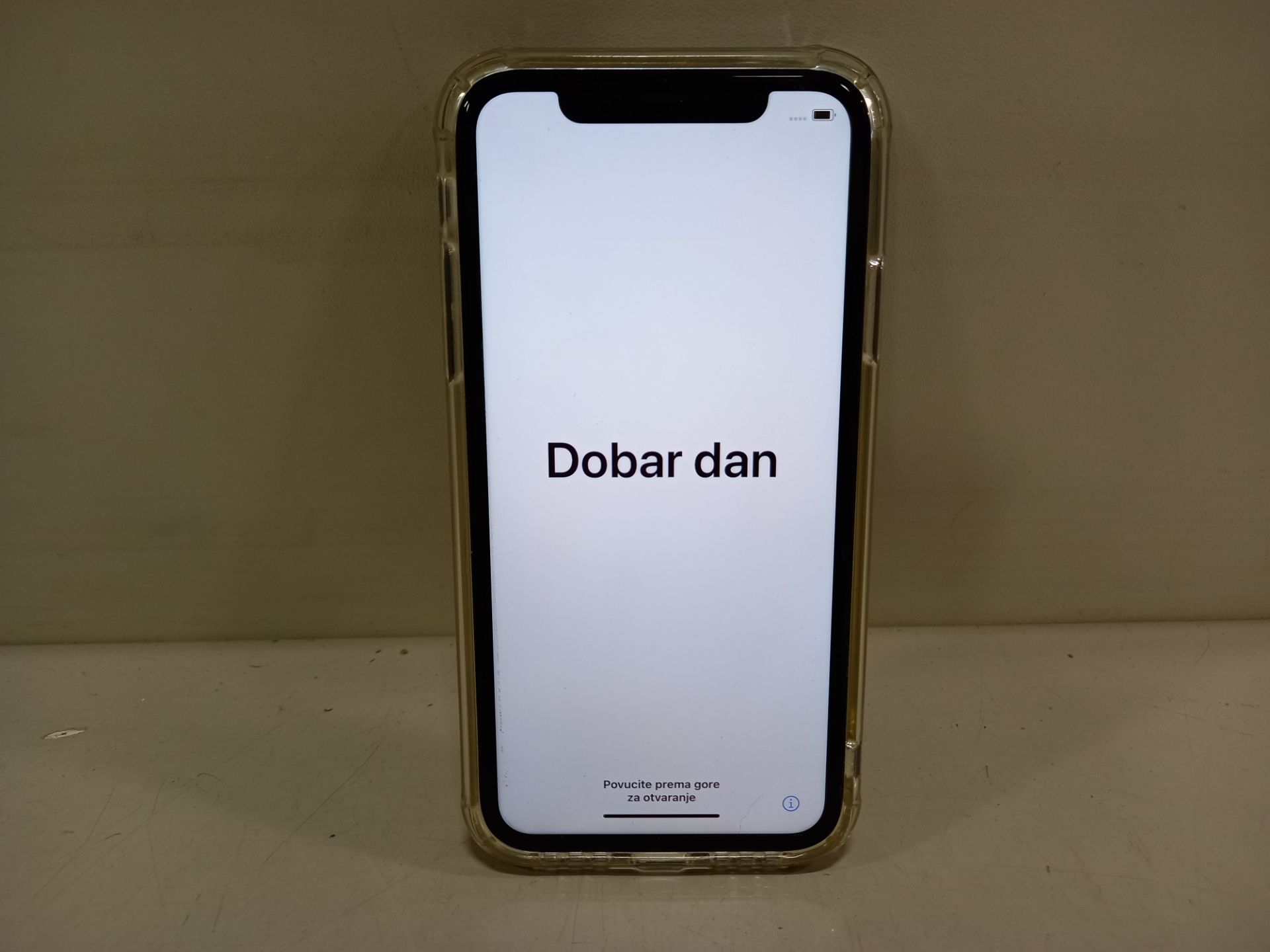 IPHONE 11 - 64GB - (FACTORY RESET - READY FOR SIM)