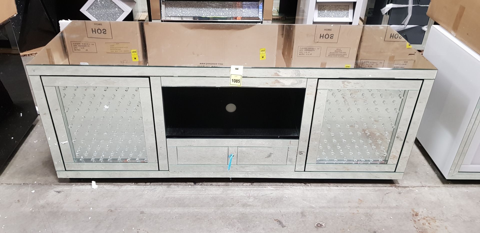 1 X FLOATING CRYSTAL LARGE MEDIA UNIT (170X55X65CM) - SLIGHT MIRROR CORROSION ** NOTE: THESE ITEMS