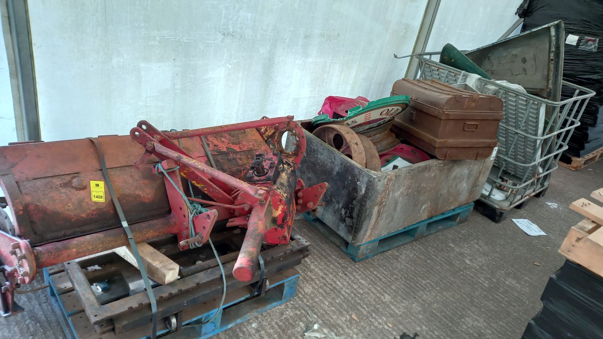 3 X PALLETS OF MISC ITEMS INCUDING TRACTOR ATTACHMENT, METAL CHEST, OLD SIGN AND OTHER METAL ITEMS