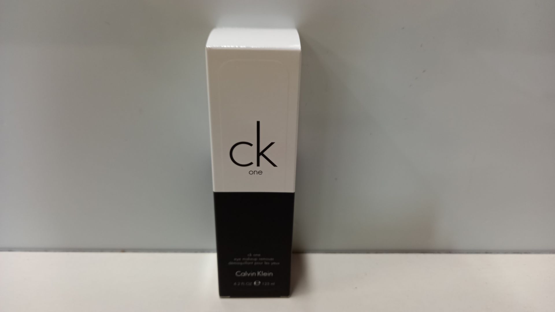 25 X BRAND NEW BOXED CK ONE EYE MAKEUP REMOVER (125ML) - PICK LOOSE