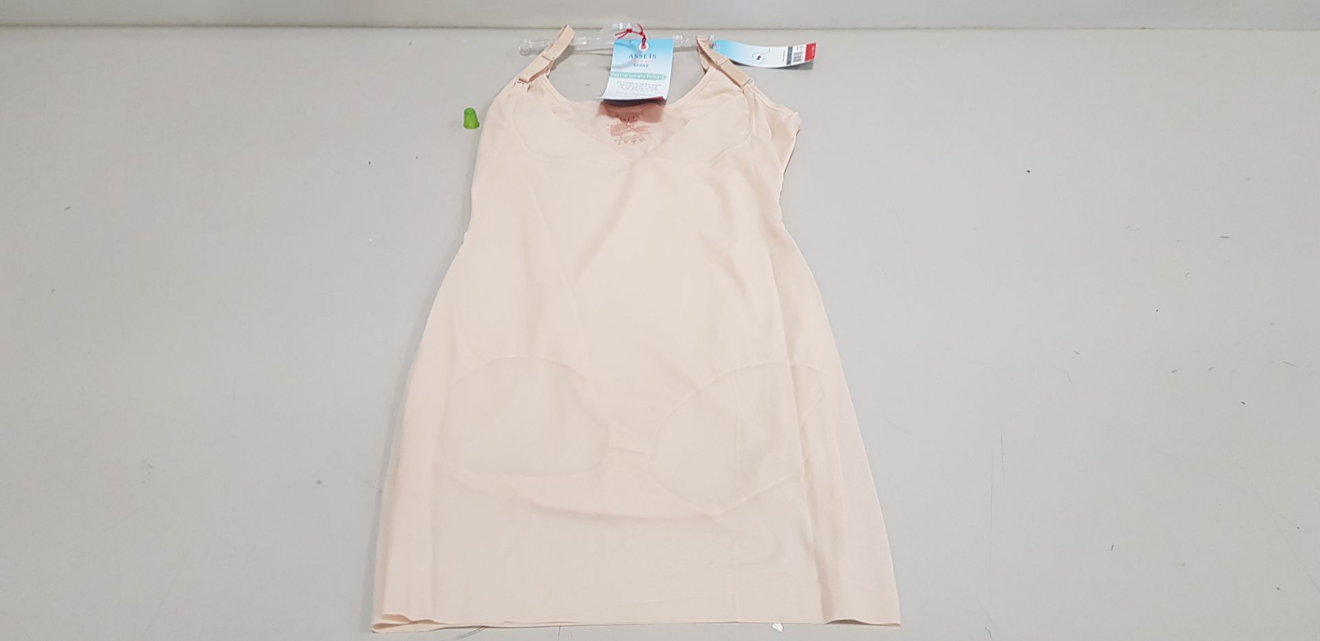 12 X BRAND NEW SPANX OPEN BUST BODY SLIP IN NUDE SIZE 1X RRP $60.00 (TOTAL RRP $720.00)