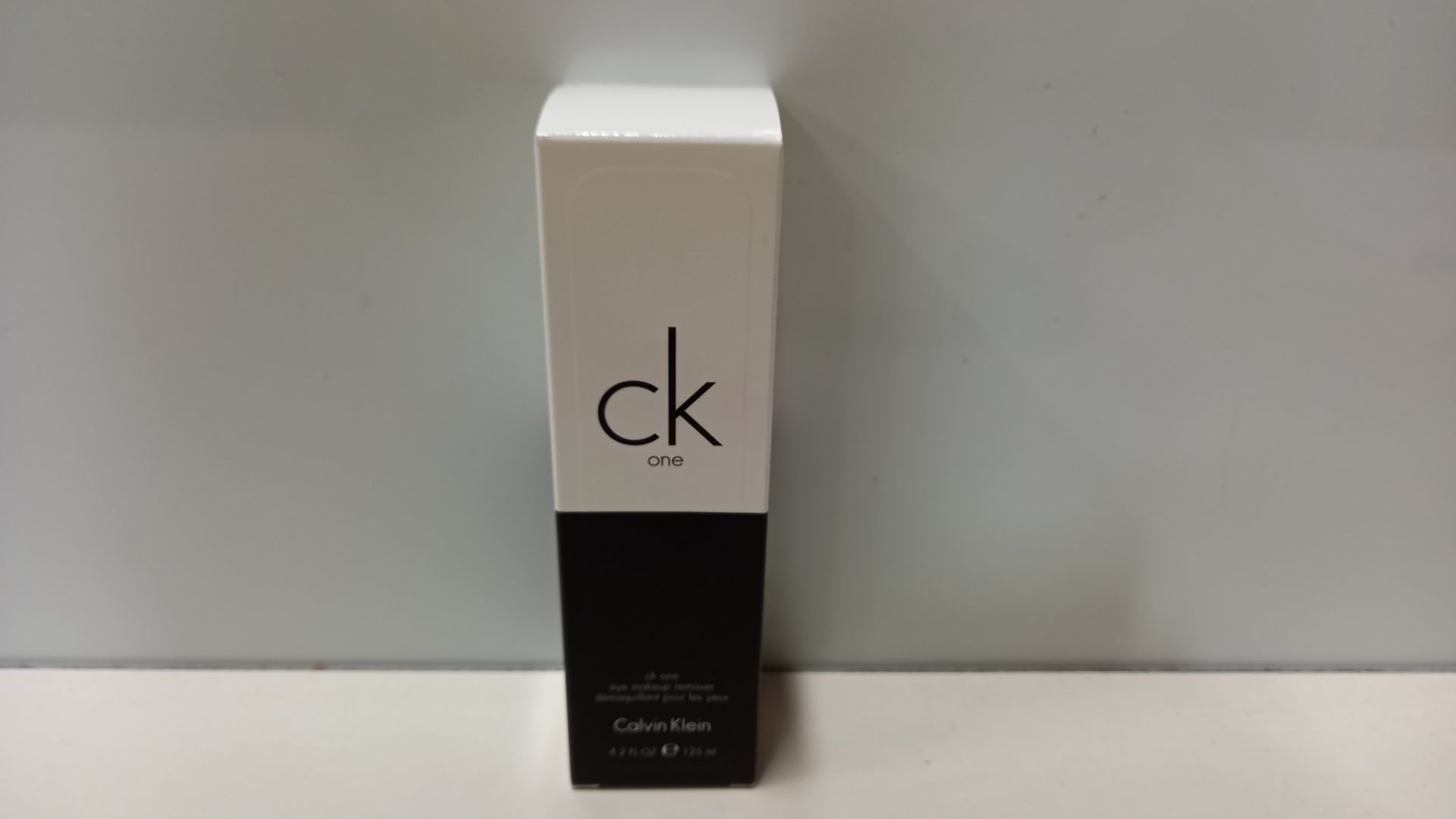 25 X BRAND NEW BOXED CK ONE EYE MAKEUP REMOVER (125ML) - PICK LOOSE