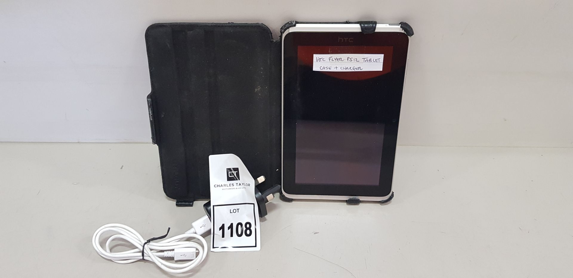 HTC FLYER P512 TABLET CASE + CHARGER