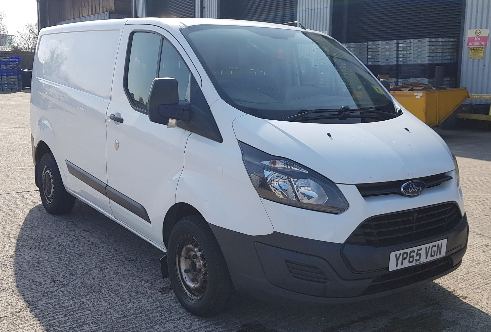 WHITE FORD TRANSIT CUSTOM 270 ECO TECH. ( DIESEL ) Reg : YP65 VGN, Mileage : 93,455 Details: FIRST