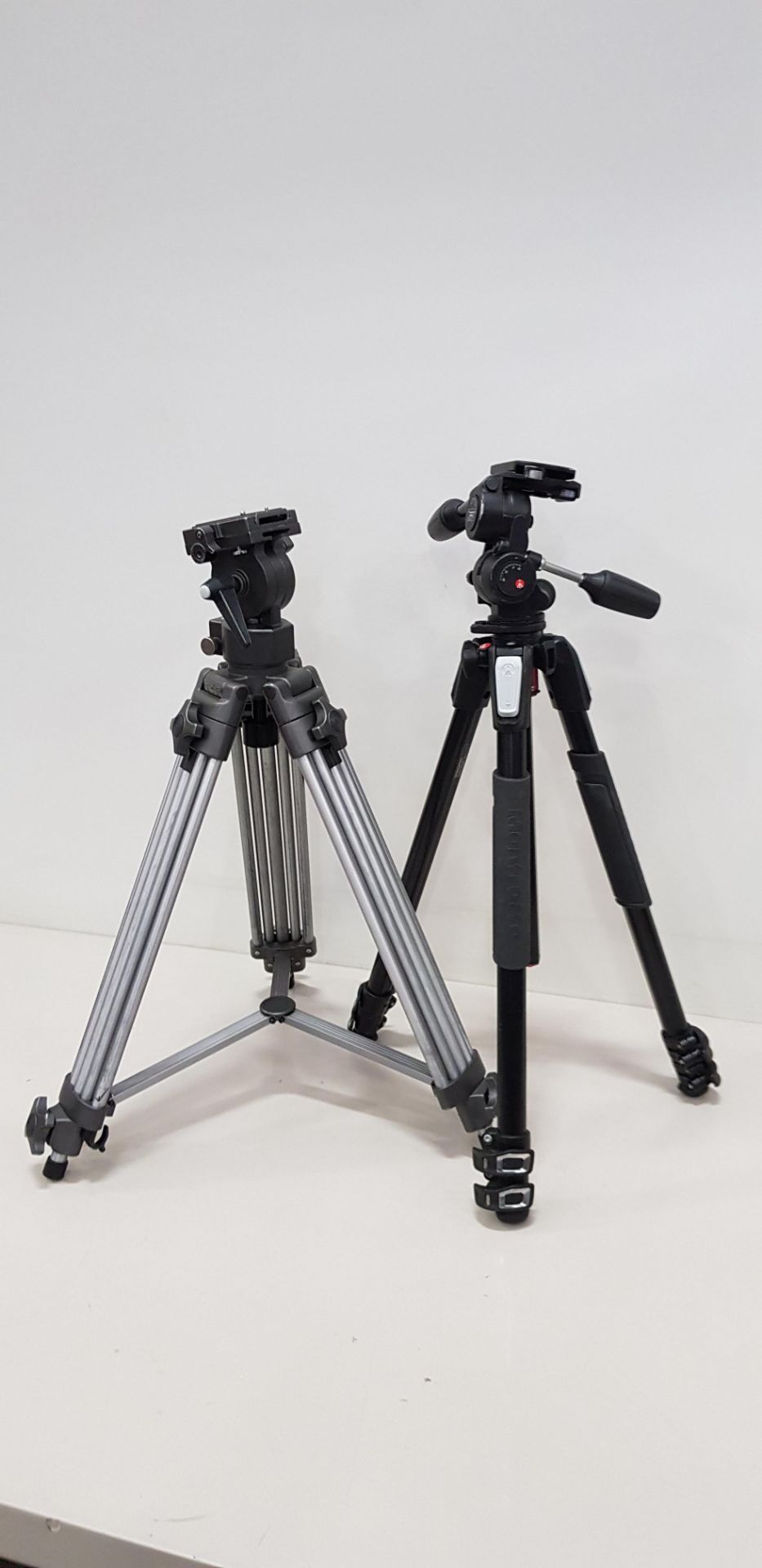 2 X CAMERA TRIPODS - KOIG KN-TRIPOD100 & MANFROTTO 055