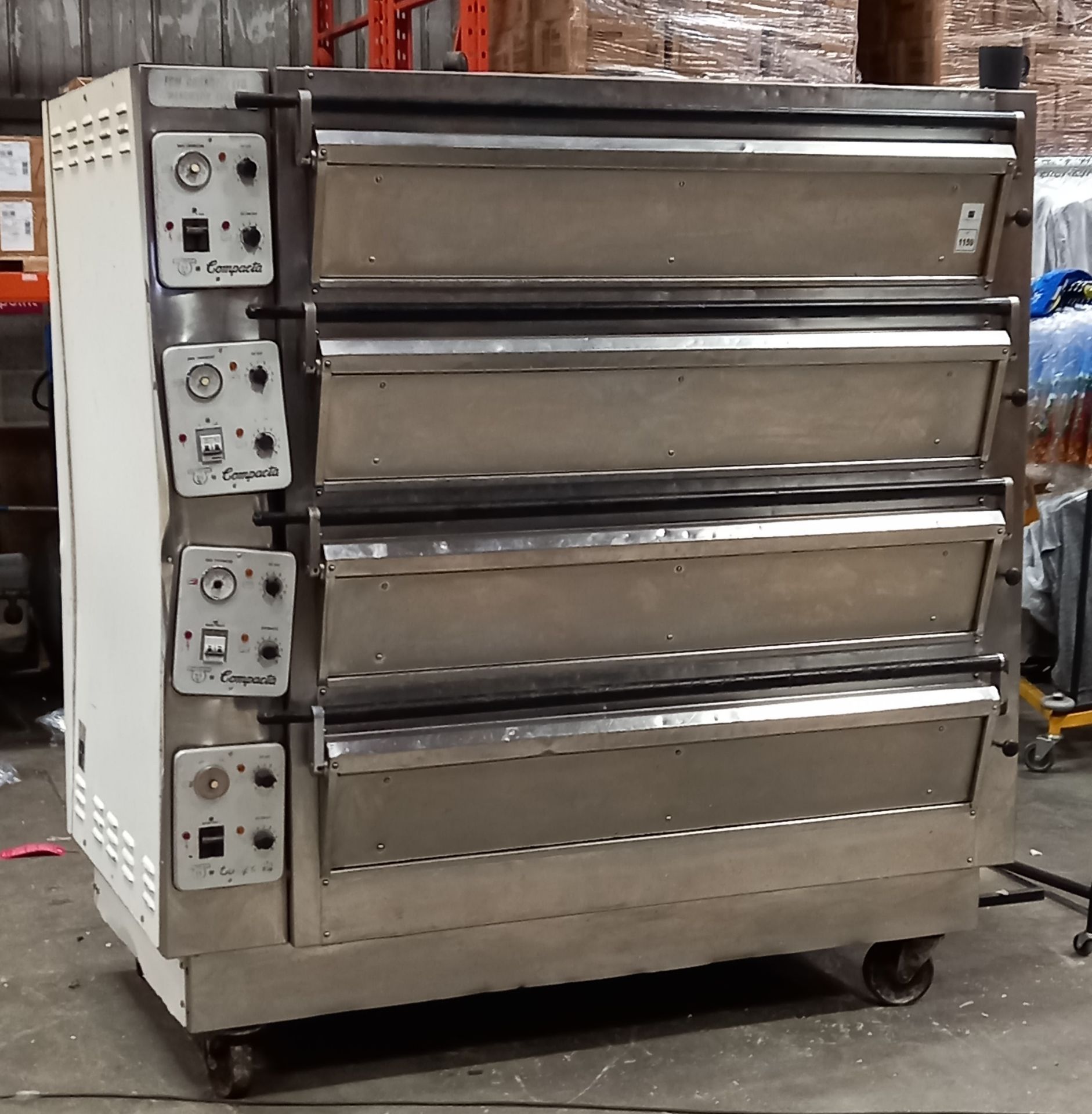 TOM CHANDLEY LTD VERY LARGE HEAVY DUTY ELECTRIC 4 TIER PIZZA OVEN ( SERIAL NO. 3725) EASILY