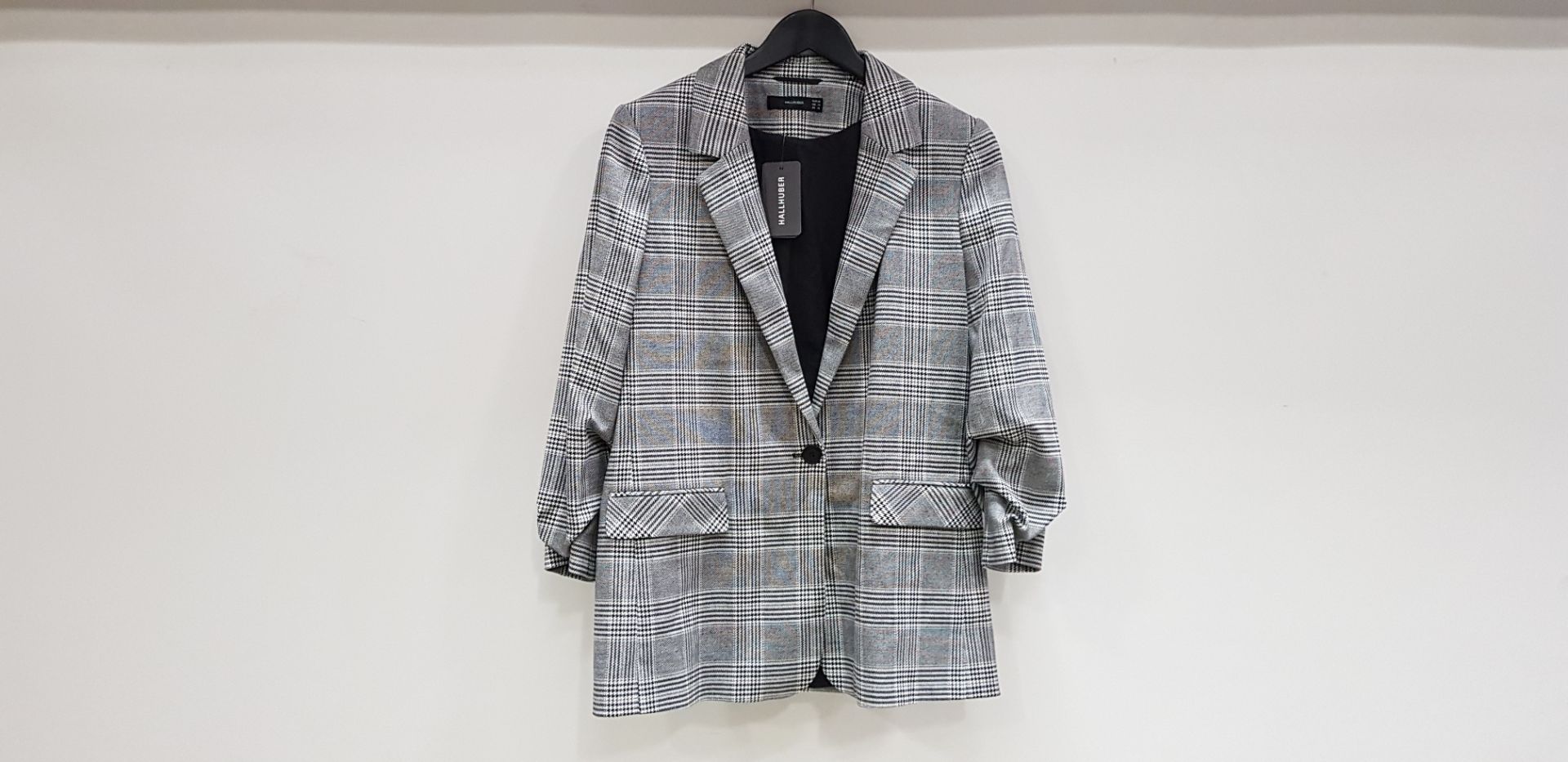 7 X BRAND NEW HALLHUBE GLEN CHECKED COATS SIZE 14