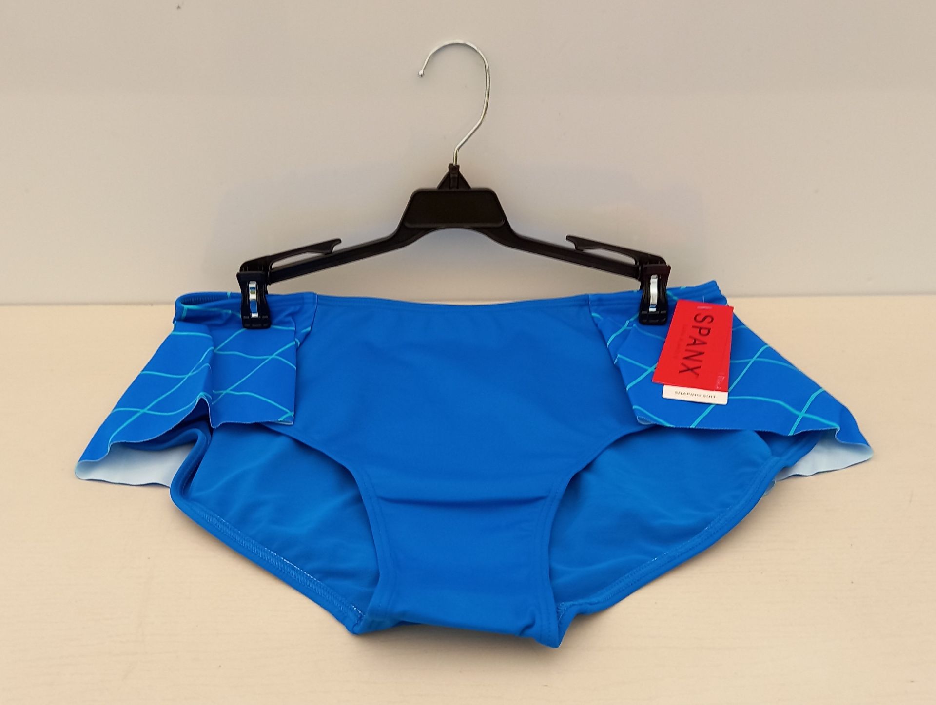 7 X BRAND NEW SPANX SWIMMING BOTTOMS IN ELECTRIC BLUE SIZE 10 RRP $78.00 (TOTAL RRP $546.00)