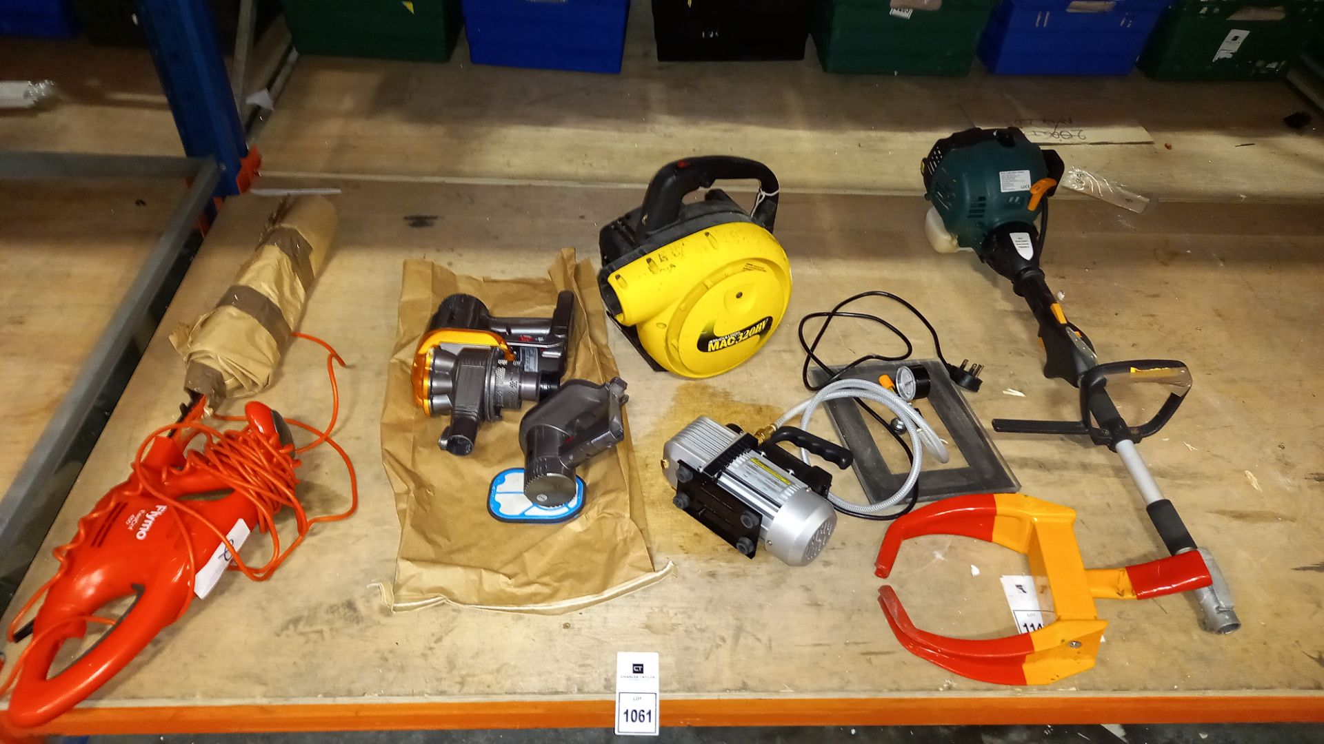 4 PIECE LOT TO INCLUDE FLYMO EASICUT 450 HEDGE STRIMMER , INCOMPLETE DYSON (DC16) VACUM SET , ,