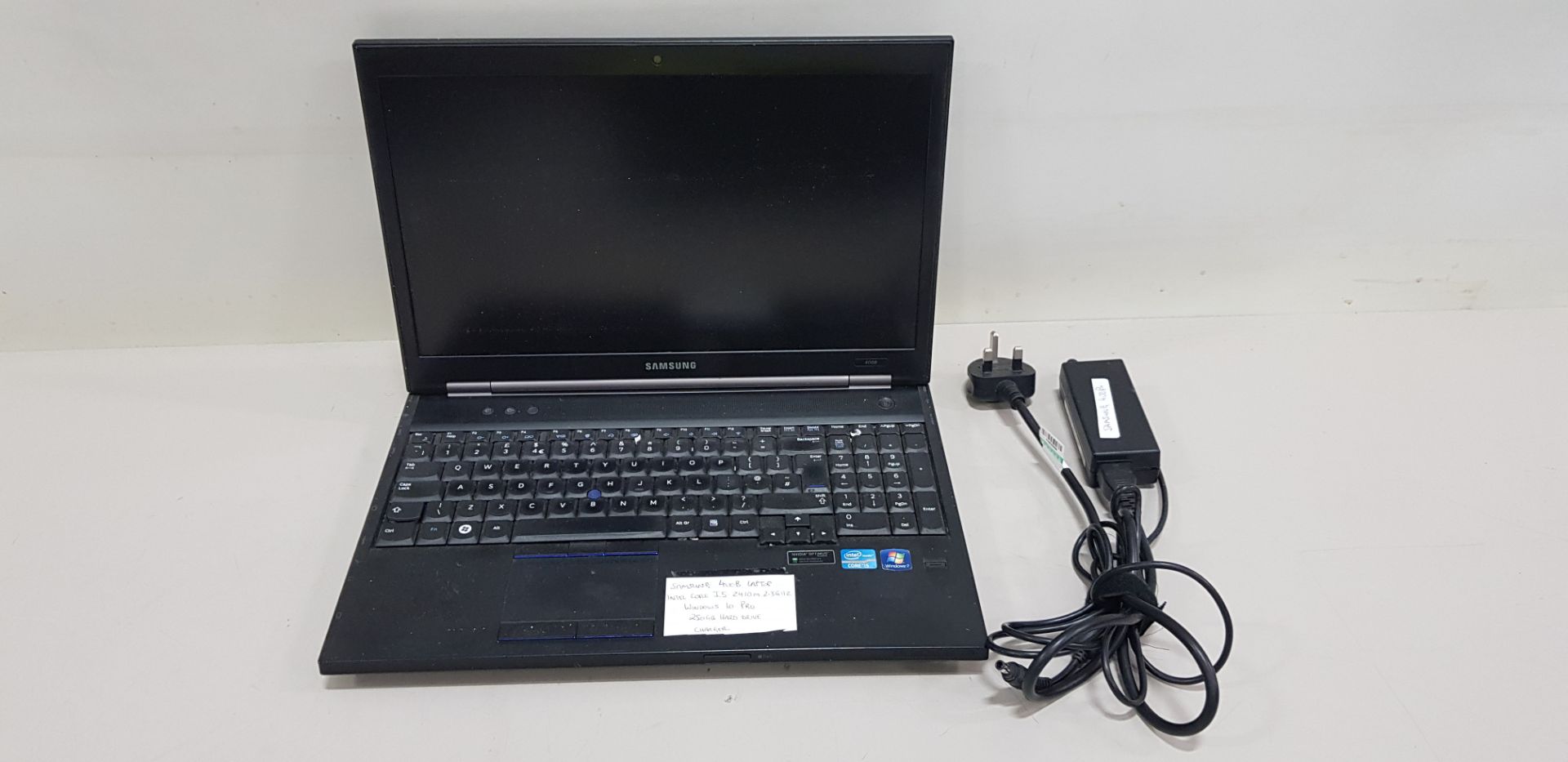 SAMSUNG 400B LAPTOP INTEL CORE I5-2410M 2.3GHZ WINDOWS 10 PRO , 250 GB HARD DRIVE ( COMES WITH