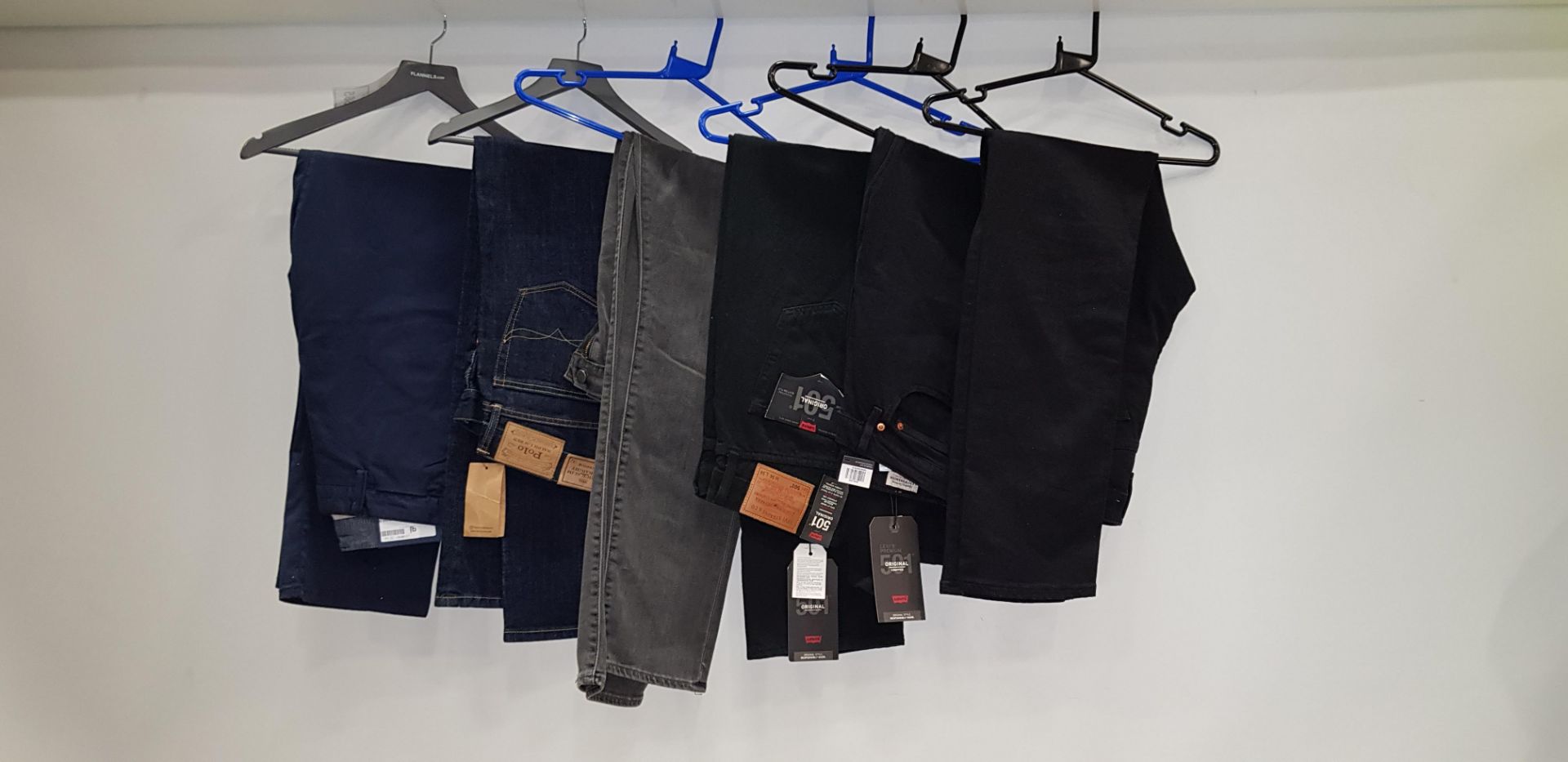 6 X BRAND NEW JEANS IN VARIOUS STYLES AND SIZES IE CALVIN KLEIN, LEVIS, POLO RALPH LAUREN, GANT