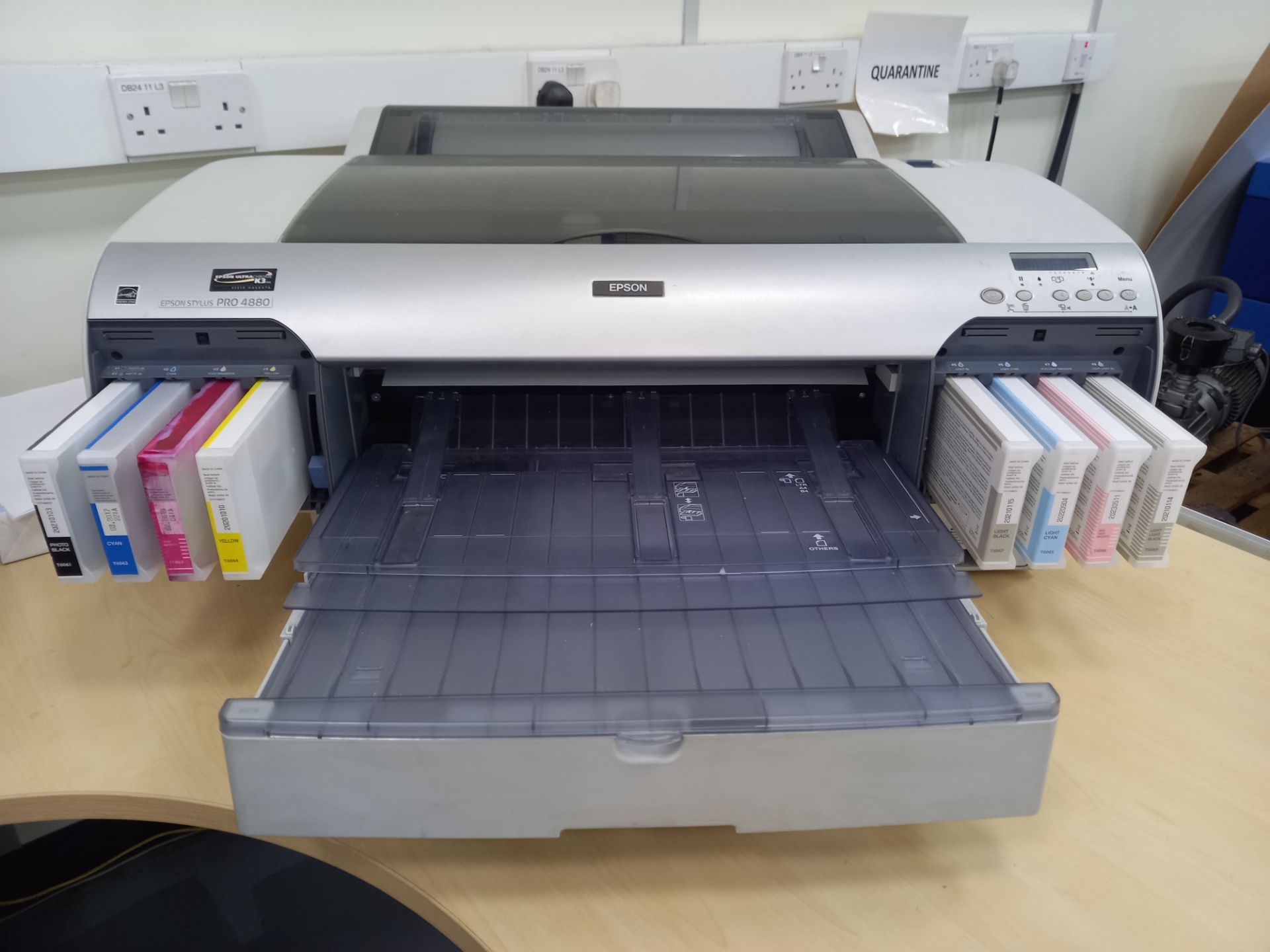 EPSON STYLUS PRO 4880 A4/B4 COLOUR PRINTER