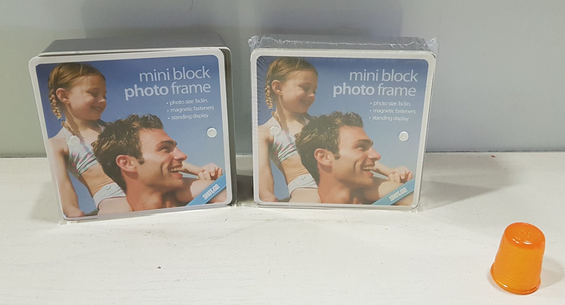 1344 X BRAND NEW SHOT2GO MINI BLOCK PHOTO FRAME ( PHOTO SIZE 3 X 3 ) WITH MAGNETIC FASTENERS AND