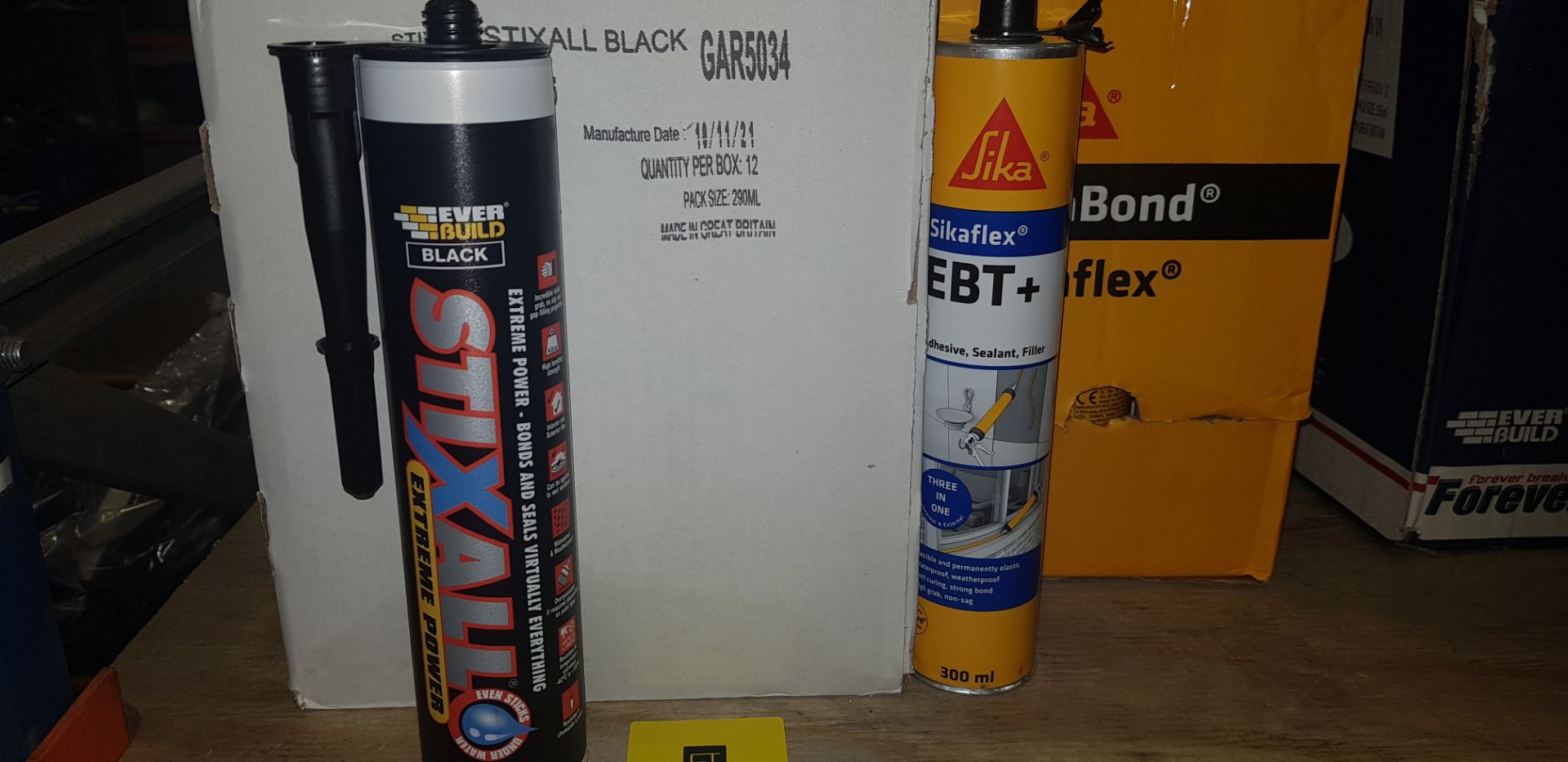 48 PIECE MIXED LOT CONTAINING 36 X BRAND NEW EVER BUILD BLACK STIXALL EXTREME POWER BOND AND SEAL