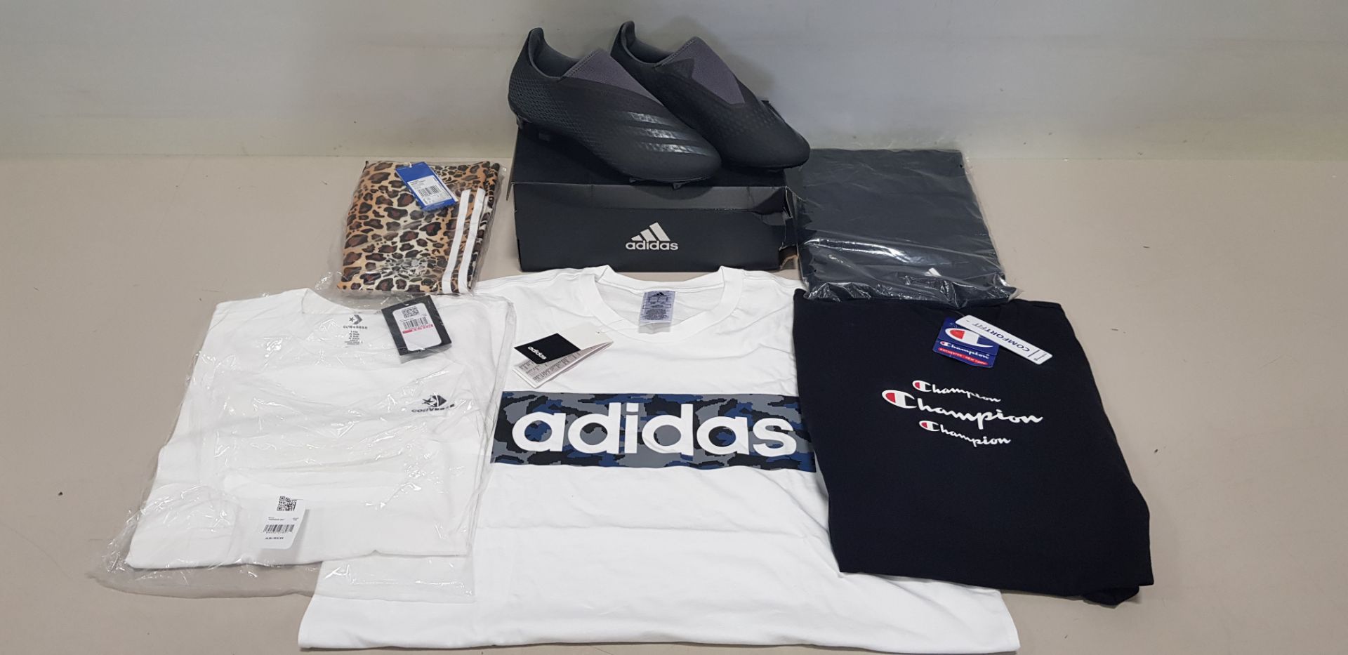 9 PC MIX LOT TO INCLUDE 2 X ADIDAS X GHOASTED FOOTBALL BOOTS ( SIZE 8) - BOXES DAMAGED , CHAMPION