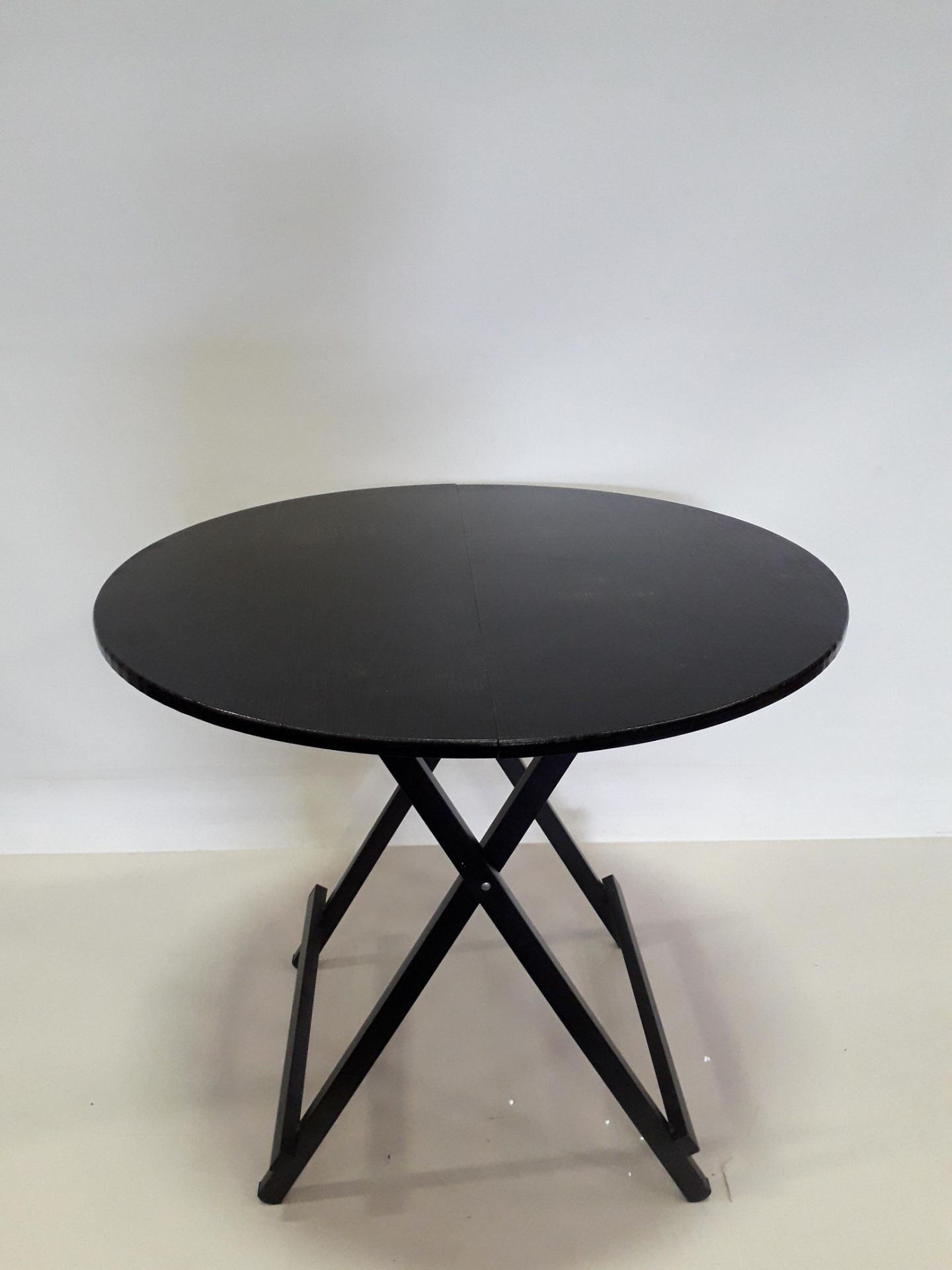 7 X BLACK COLOURED CIRCLE TABLES SIZE - 80CM DIAMETER - (NOTE: FACTORY SECONDS SOME VENEER MAY BE