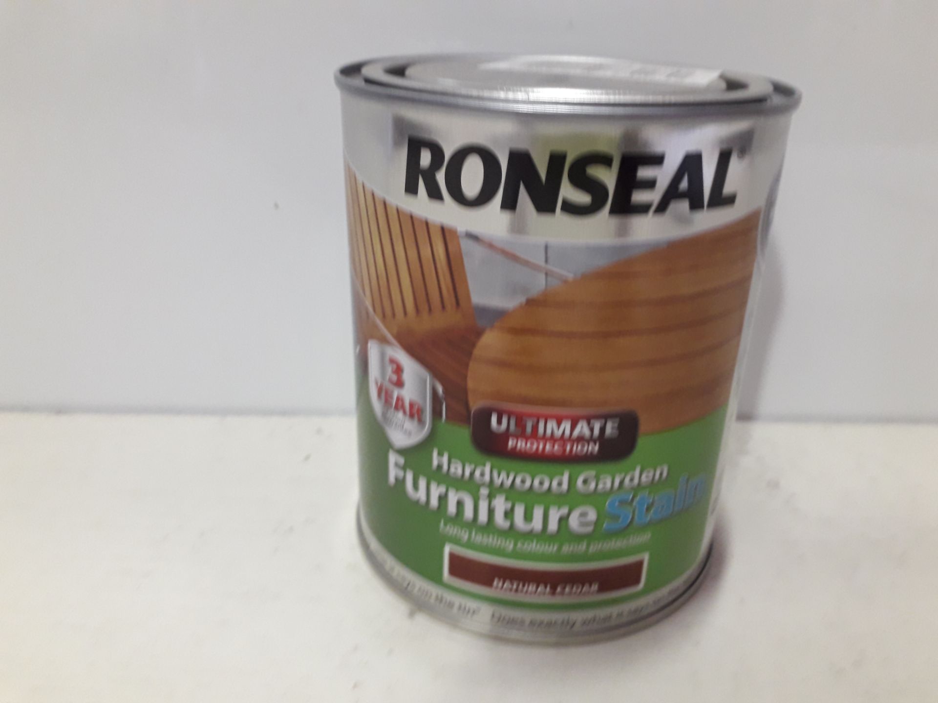 30 X RONSEAL LOT TO INCLUDE HARD WOOD GARDEN FURNITURE STAIN ( NATURAL CEDAR ) AND DIAMOND HARD