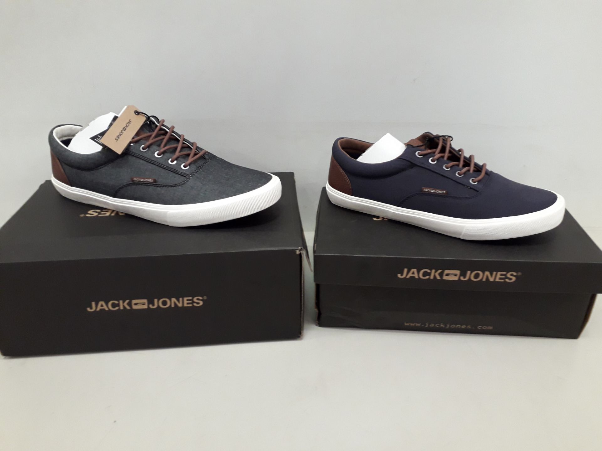 9 X BRAND NEW JACK & JONES JFW VISION CLASSIC CHAMBRAY ANTHRACI NODS SHOES UK SIZE 11 AND 1 X JACK &