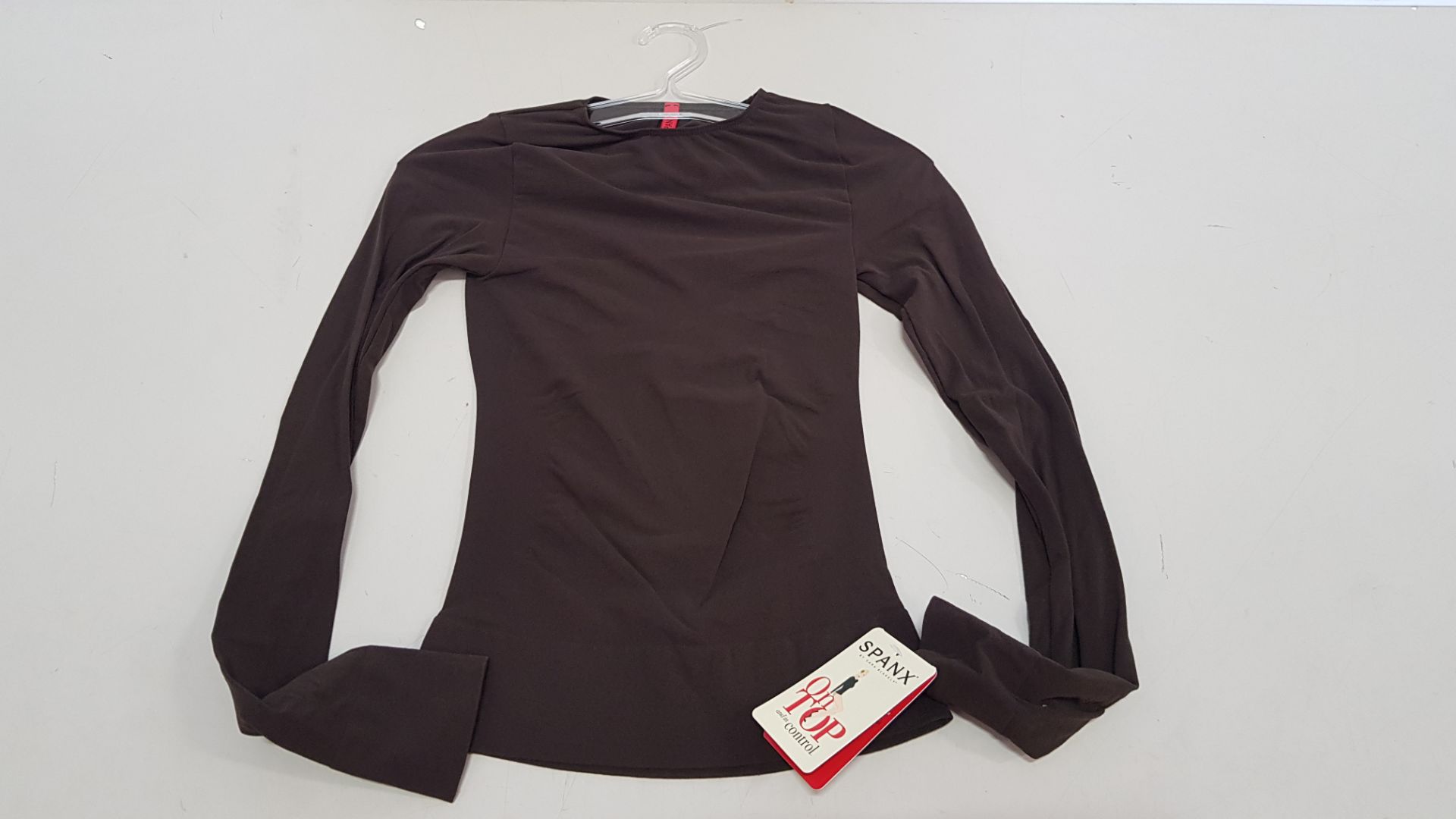 20 X BRAND NEW SPANX CLASSIC LONG SLEEVE BITTERSWEET TOPS SIZE SMALL