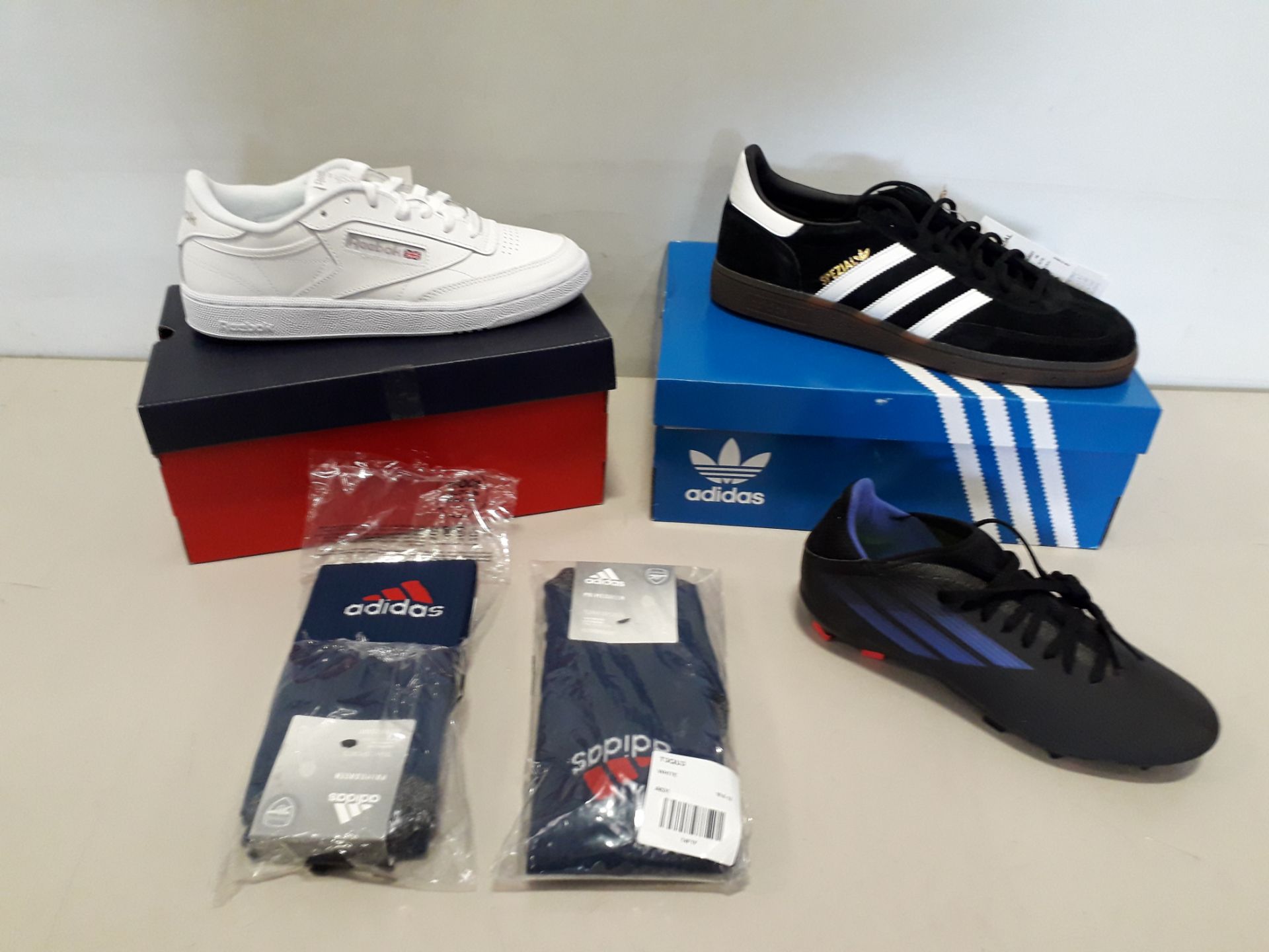 16 PIECE MIXED SHOE AND SOCK LOT CONTAINING HANDBALL ADIDAS SPEZIAL TRAINERS, ADIDAS CONTINENTAL